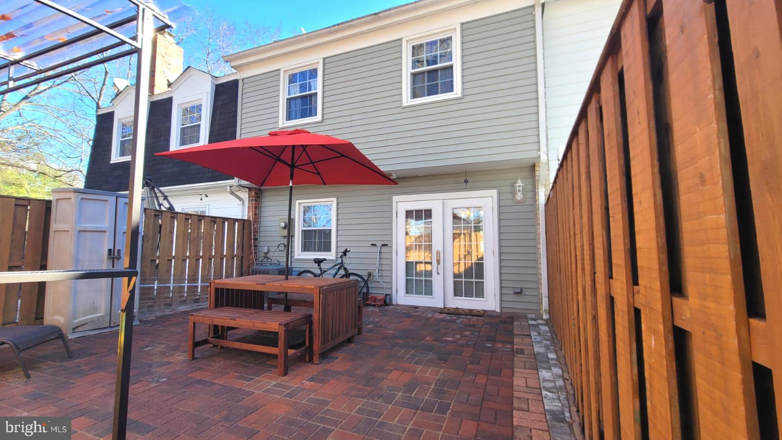 KEENE  MILL WOODS - Residential