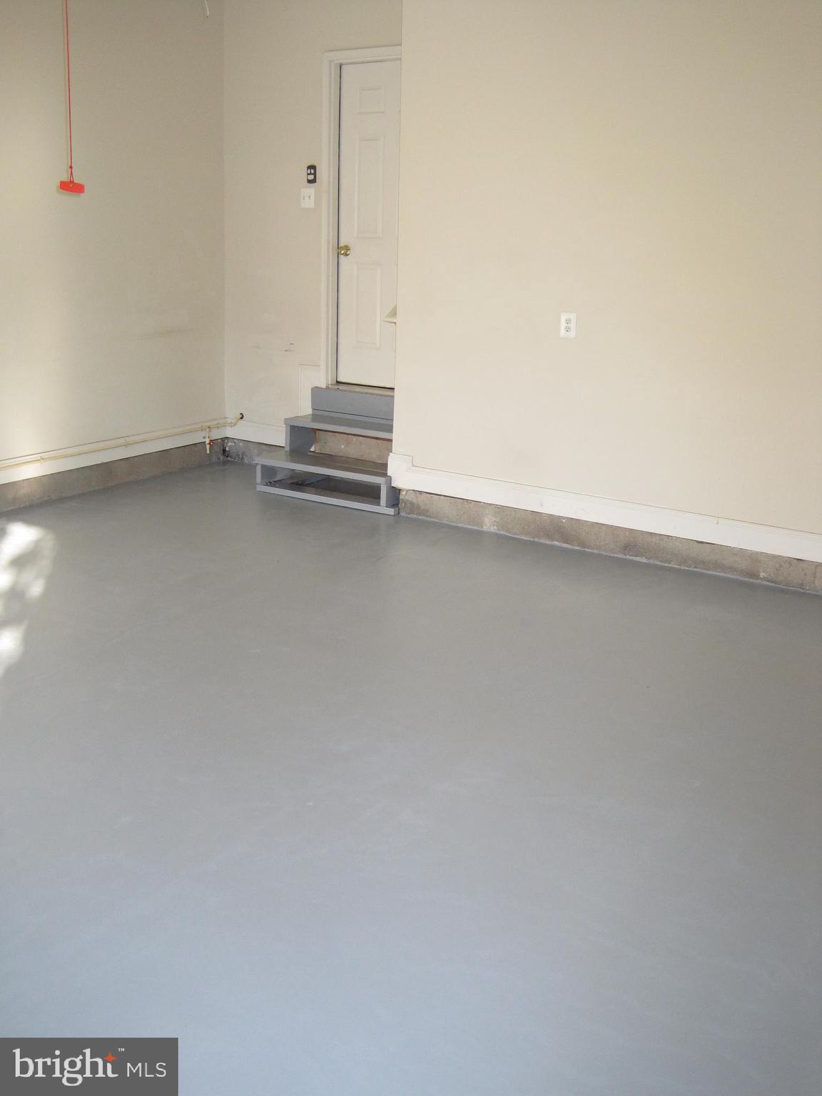 BELMONT LAND BAY - Residential Lease