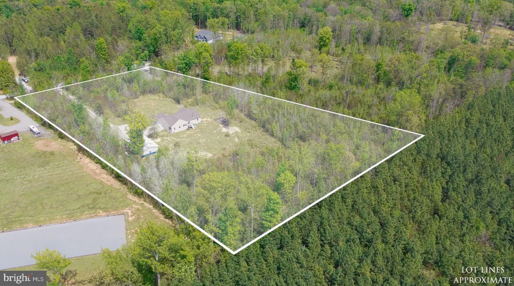EQUESTRIAN LANDING - Residential
