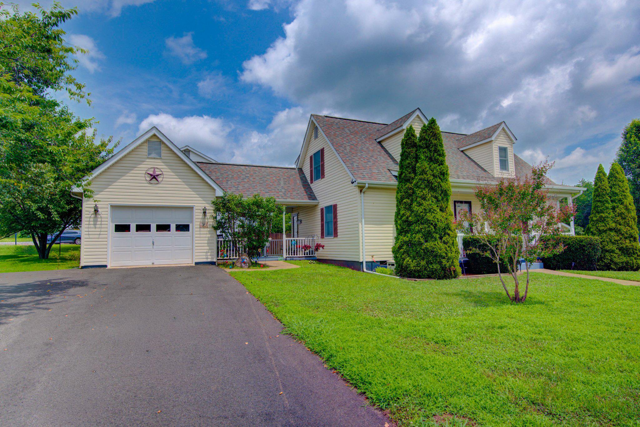 LEES GLEN - Residential
