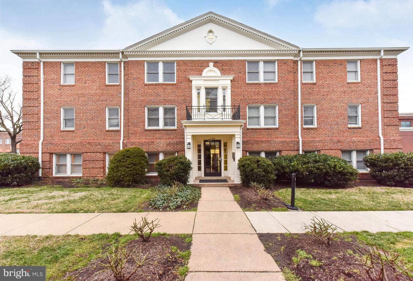 BEARINGS NORTH - Residential Lease