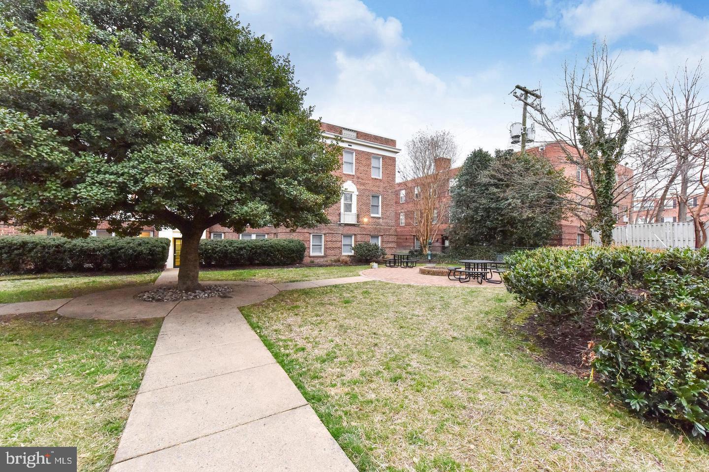 BEARINGS NORTH - Residential Lease