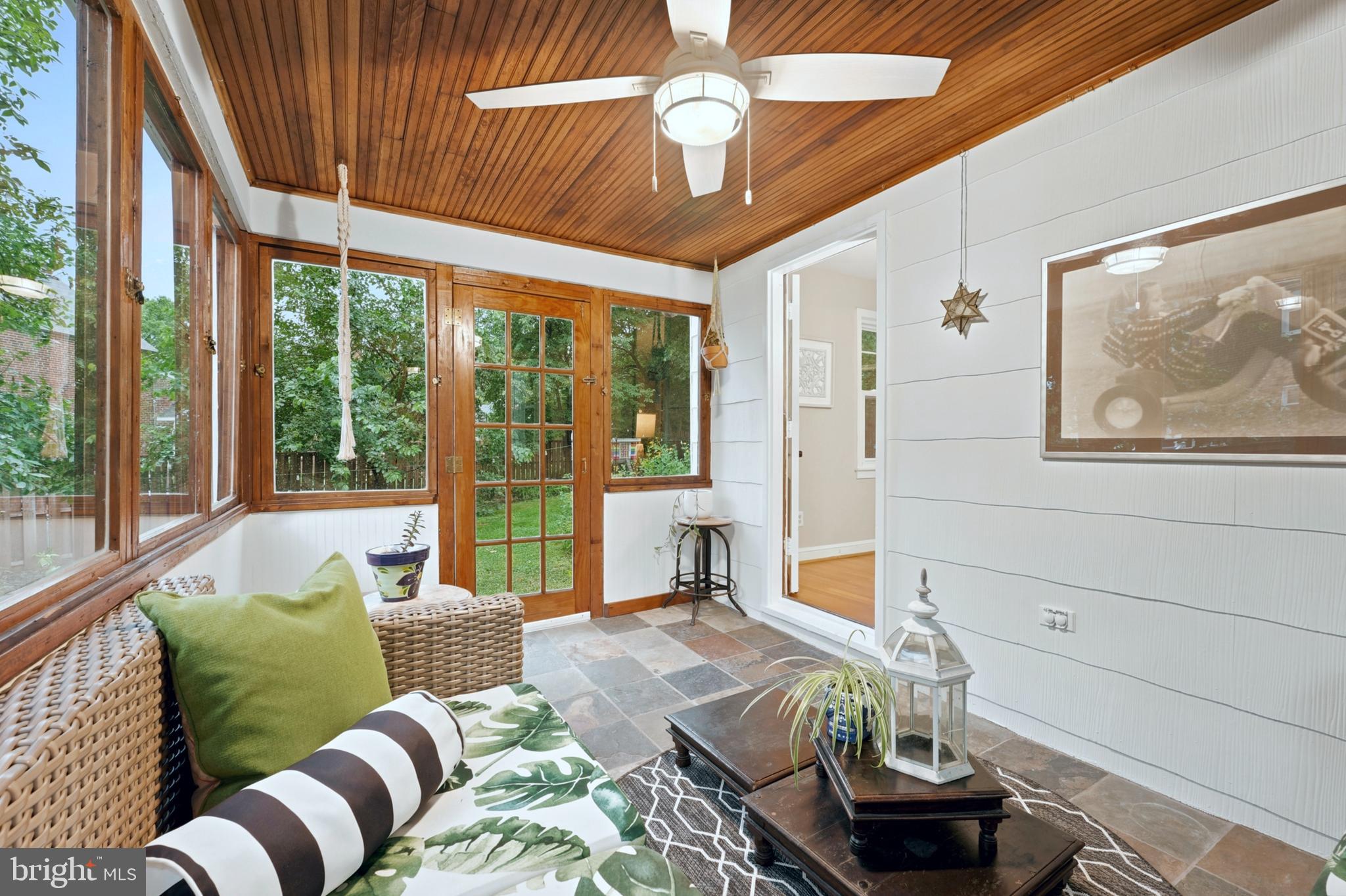 HIGHLAND VIEW - Residential