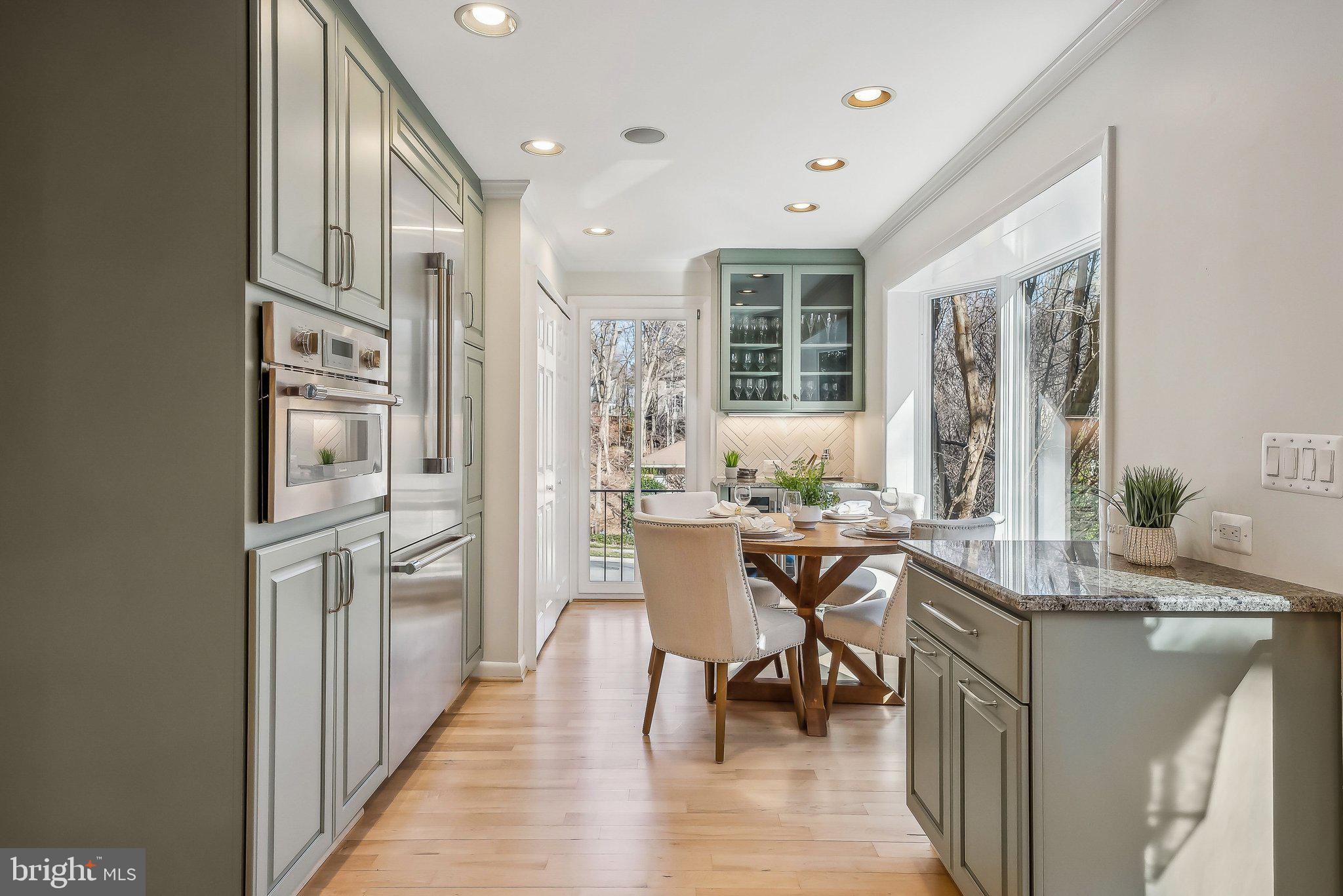 CHAIN BRIDGE HEIGHTS - Residential