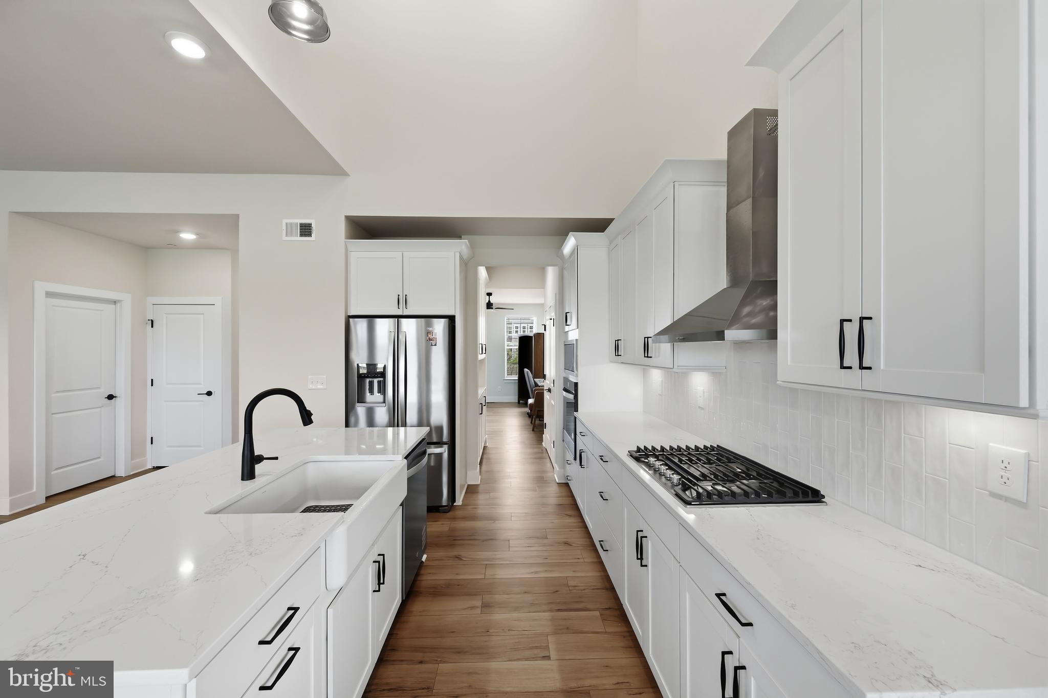 RIVER MARSH - Residential