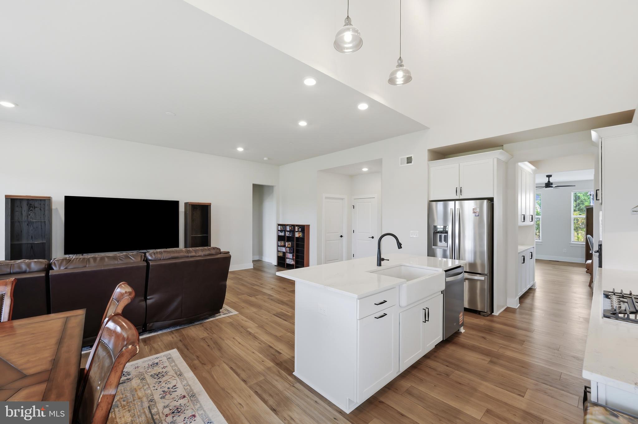 RIVER MARSH - Residential