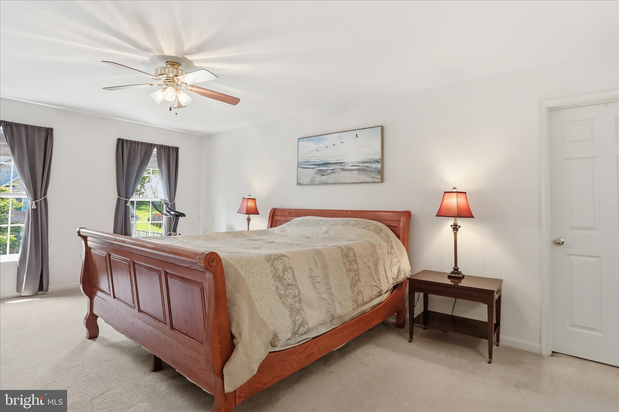 CRESTVIEW - Residential