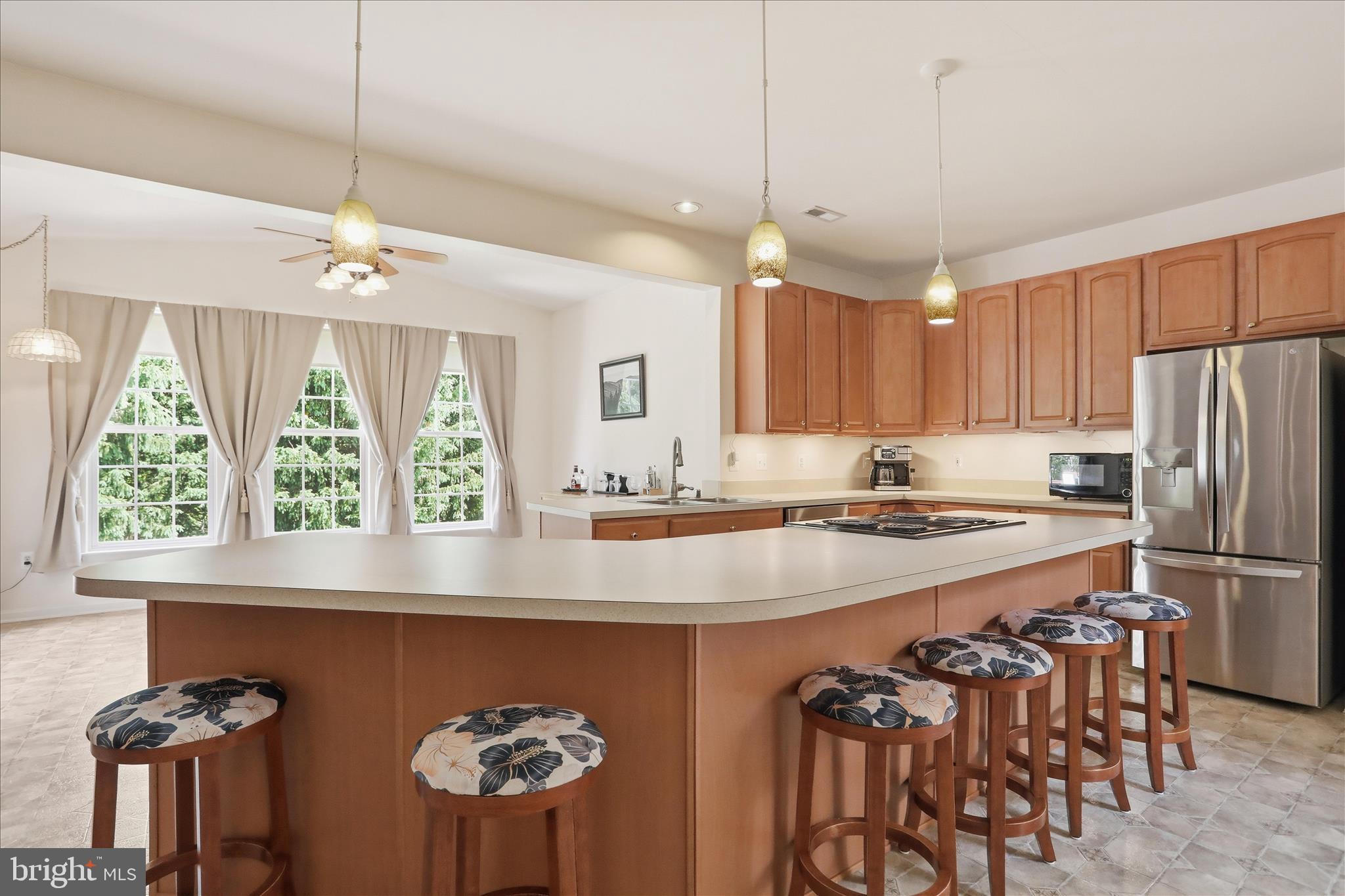 CRESTVIEW - Residential