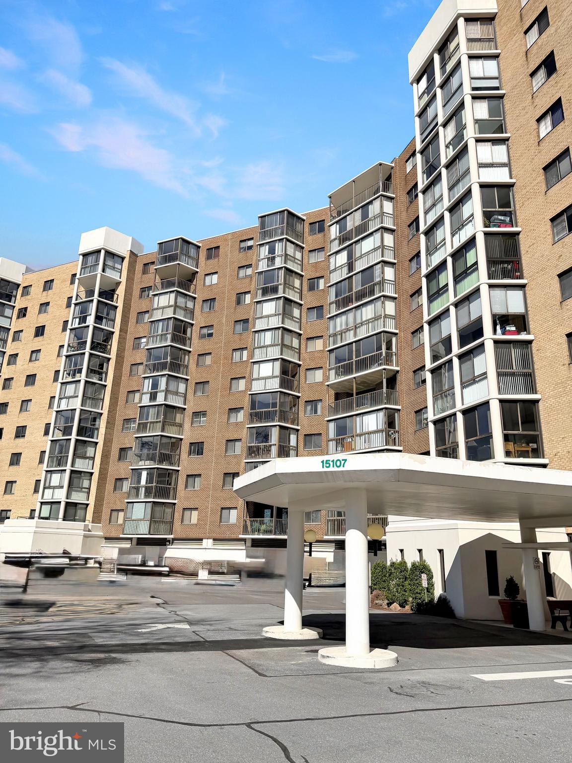 WELCOME TO THIS BEAUTIFULLY MAINTAINED CONDOMINIUM IN "THE GREENS" , AN ACTIVE ADULT COMMUNITY IN LEISURE WORLD. CONVENIENTLY LOCATED ON THE FIRST FLOOR, WITH EASY AND DIRECT ACCESS ONTO THE GROUNDS' REAR ENTRANCE FROM THE SAME FLOOR AS YOUR UNIT. LIGHT, BRIGHT AND SPACIOUS LIVING ROOM AND DINING AREA , LEADING TO A BALCONY WITH SCENIC VIEWS OF THE SURROUNDING AREA. 2-BEDROOM 1 1/2 BATH  CONDO HAS BEEN UPDATED AND FRESHLY PAINTED, READY TO MOVE IN AND  ENJOY.  THE KITCHEN HAS NEWER APPLIANCES, THE PANTRY JUST OUTSIDE THE KITCHEN PROVIDES PLENTY OF EXTRA SPACE. LAMINATE FLOORING IN LIVING LESS THAN 2 YEARS OLD.