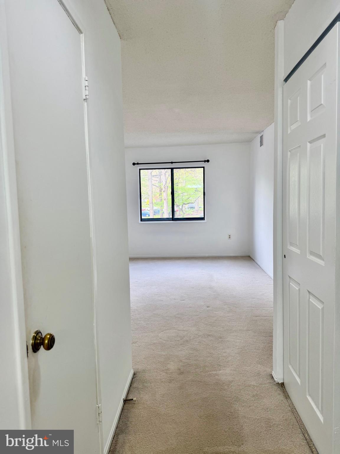 LEISURE WORLD - Residential