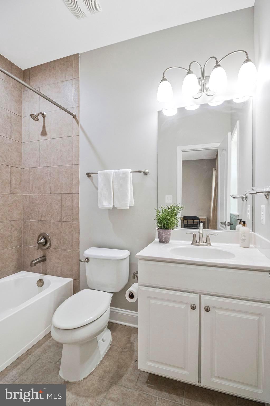 CHESTERFIELD - Residential