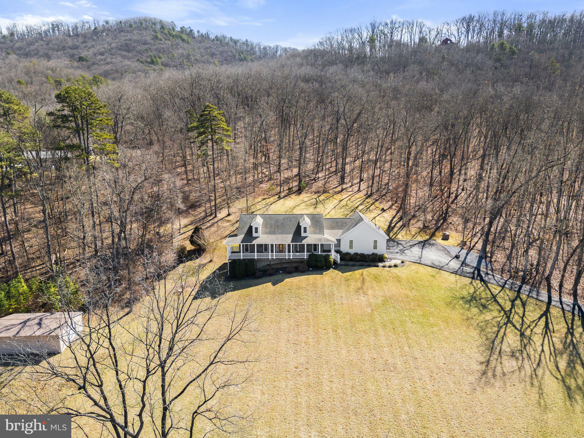 GIBSON BOTTOM - Residential