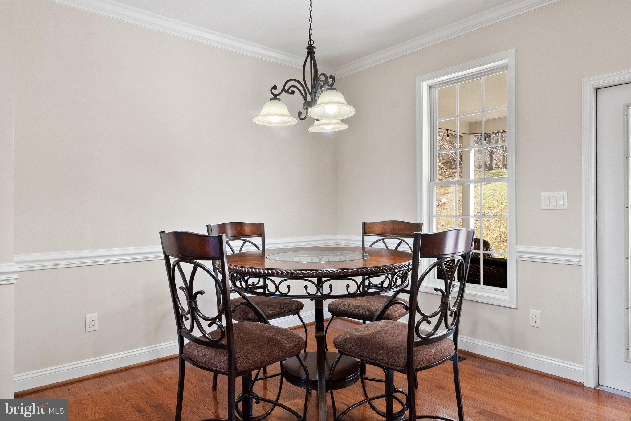 GIBSON BOTTOM - Residential