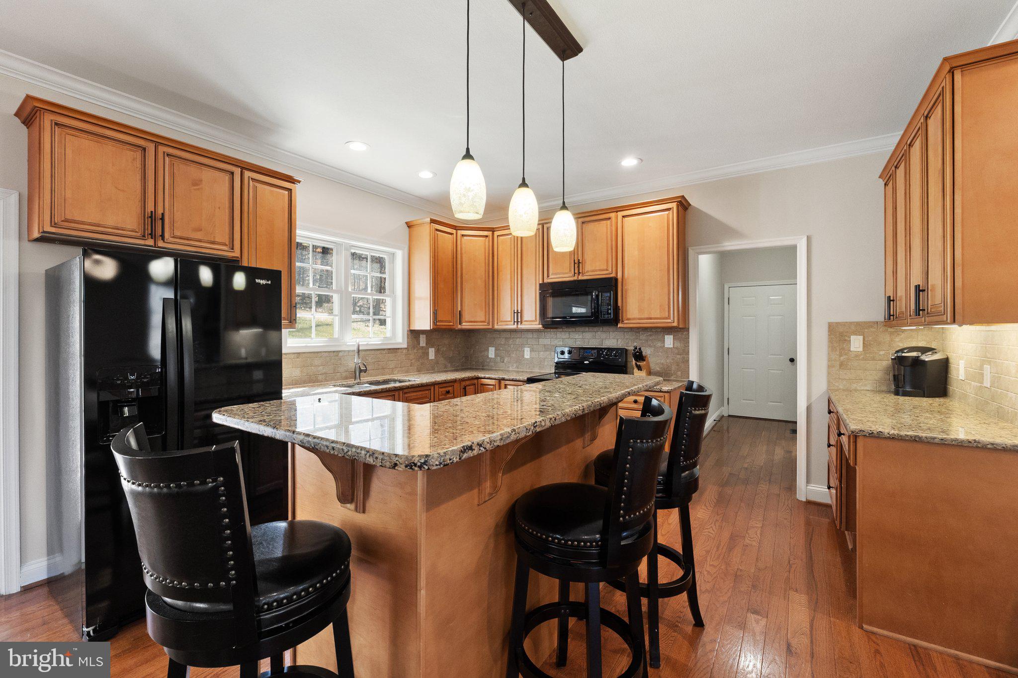 GIBSON BOTTOM - Residential