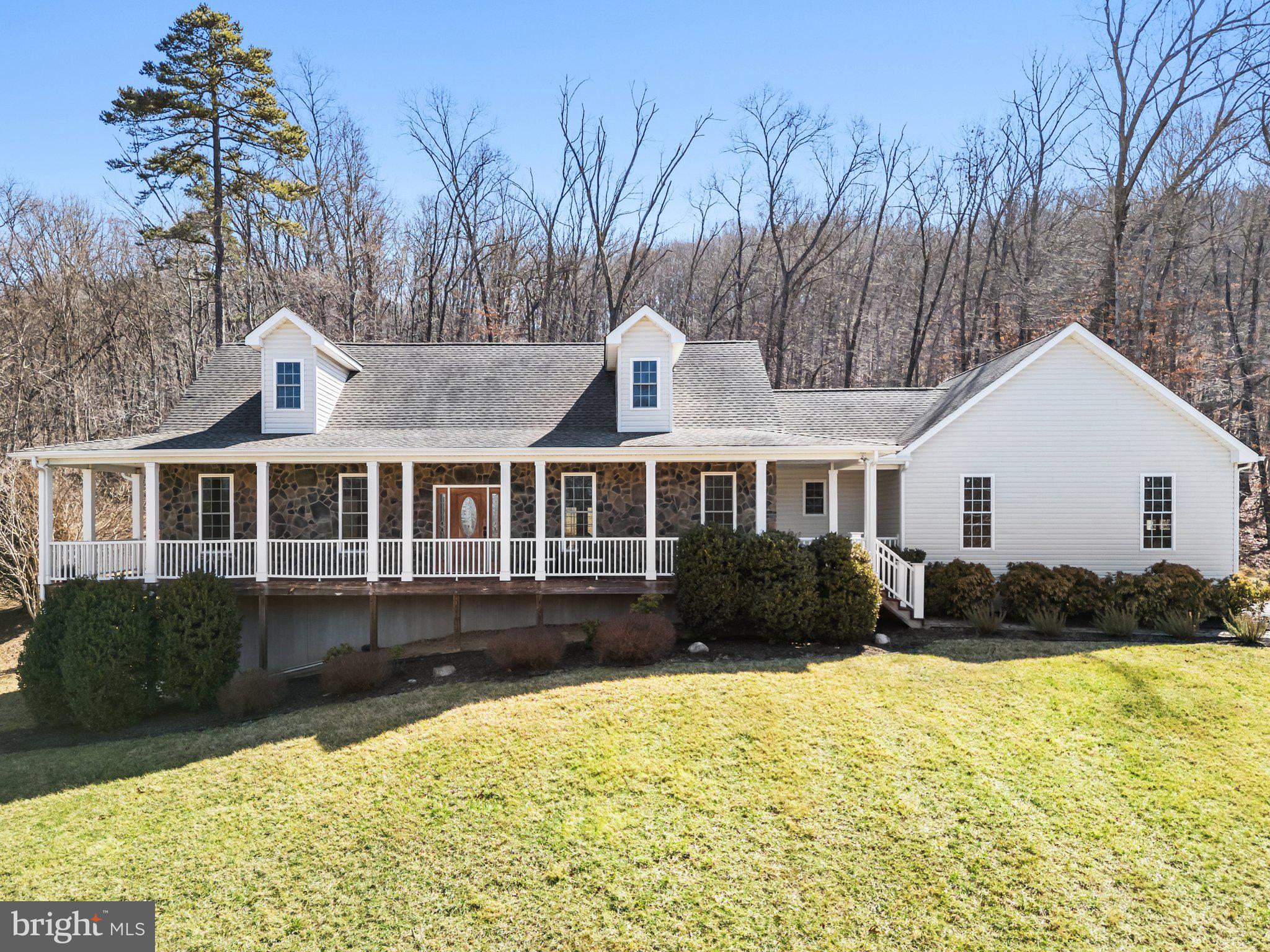 GIBSON BOTTOM - Residential