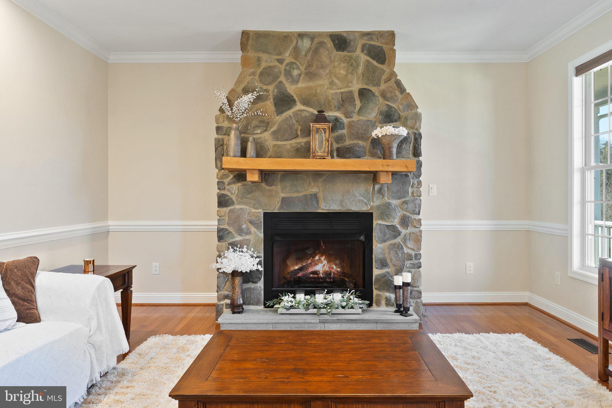 GIBSON BOTTOM - Residential