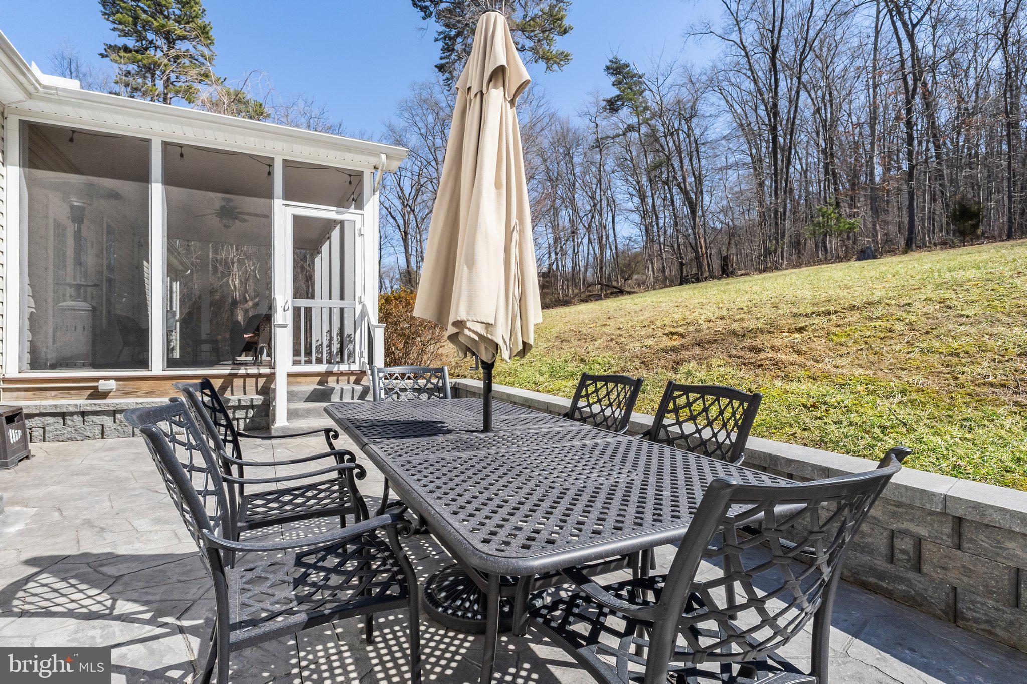 GIBSON BOTTOM - Residential