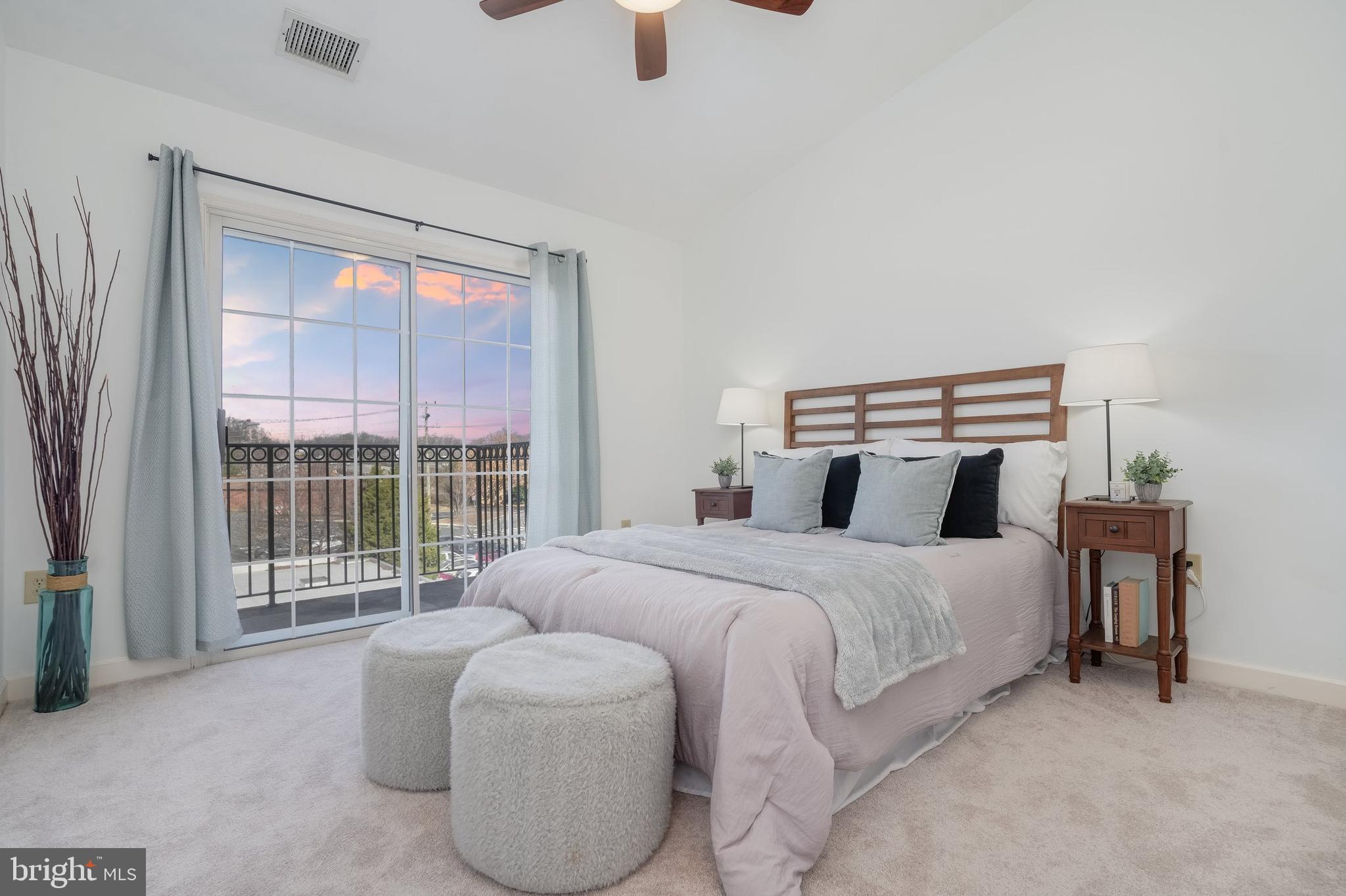 FALLS STATION - Residential