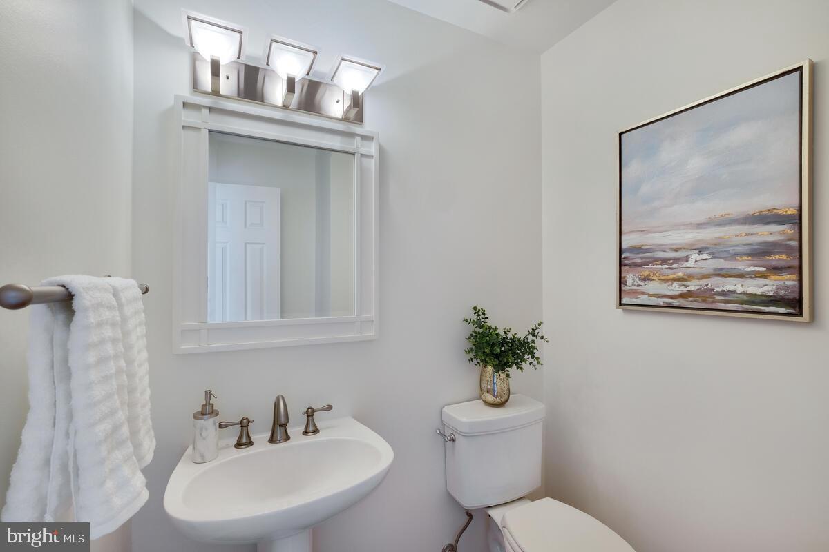 KENTLANDS - Residential