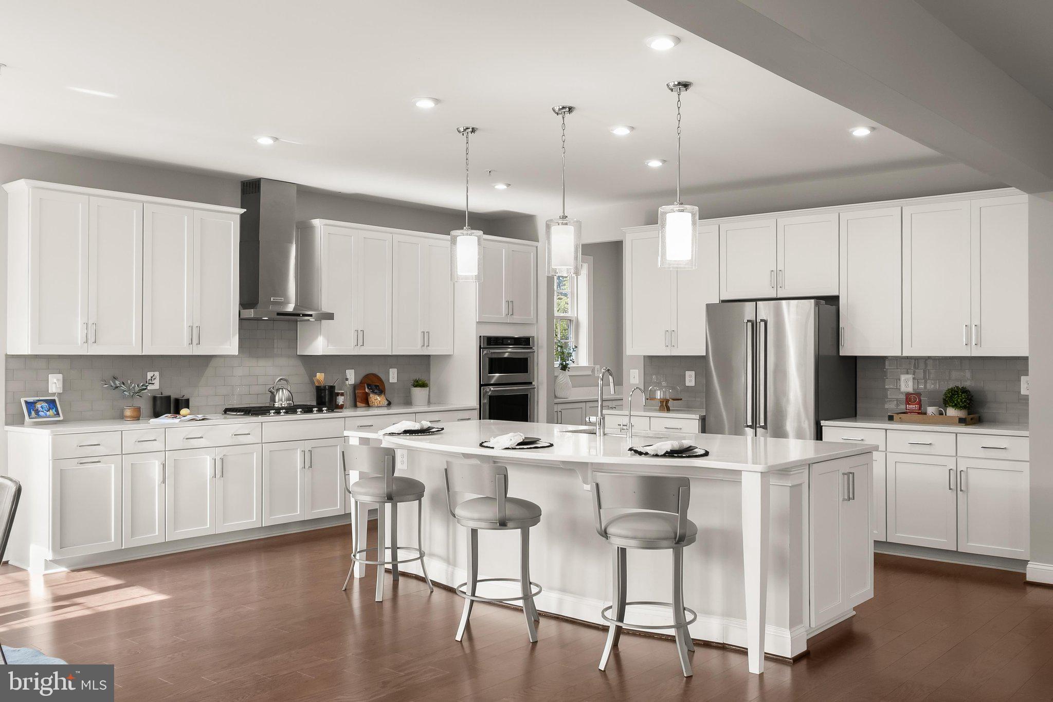 ENCLAVE AT RIVER HILL - Residential