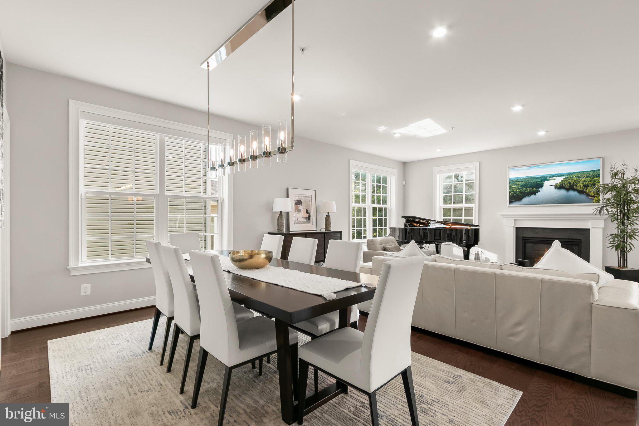 ENCLAVE AT RIVER HILL - Residential