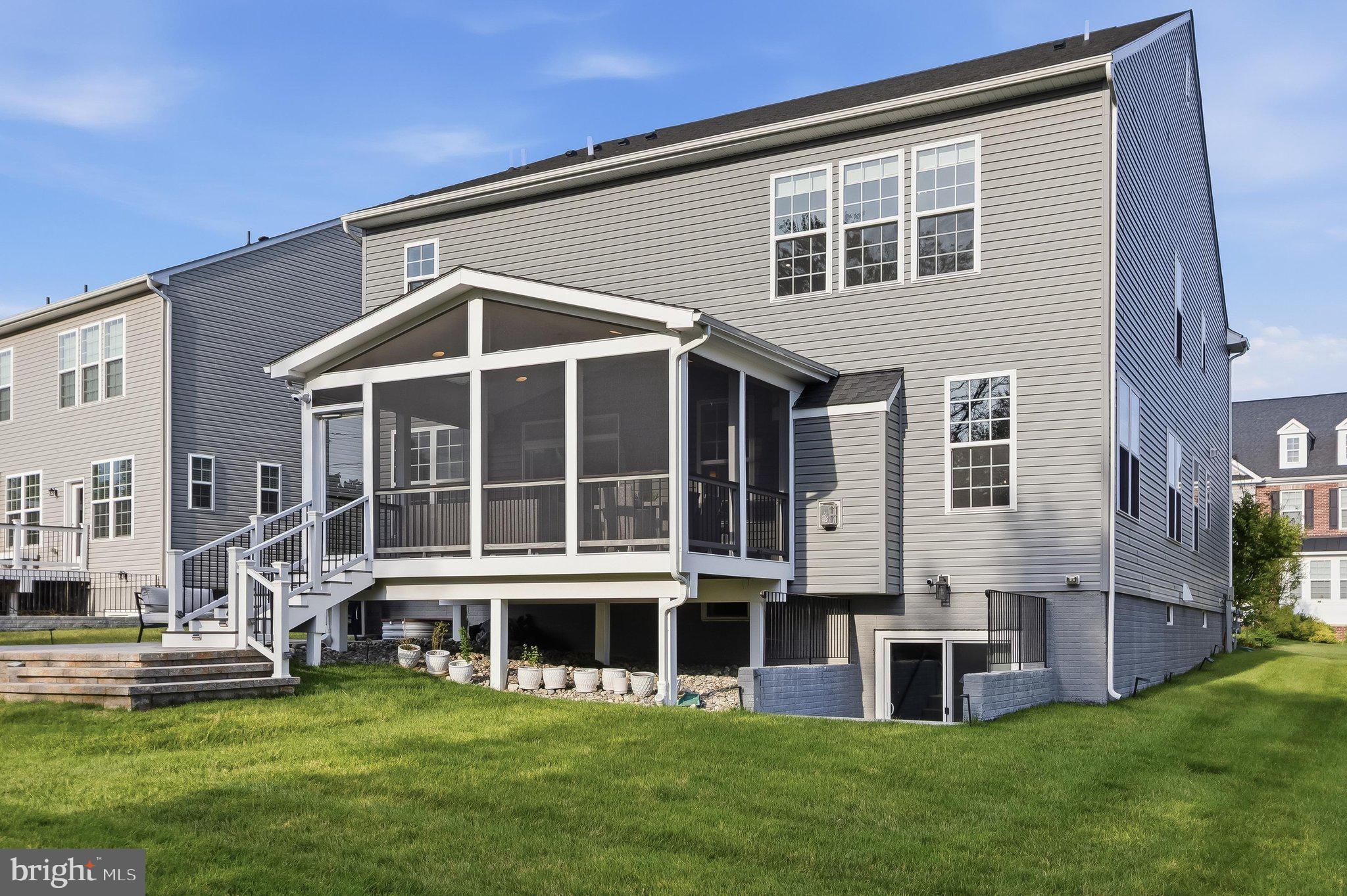 ENCLAVE AT RIVER HILL - Residential