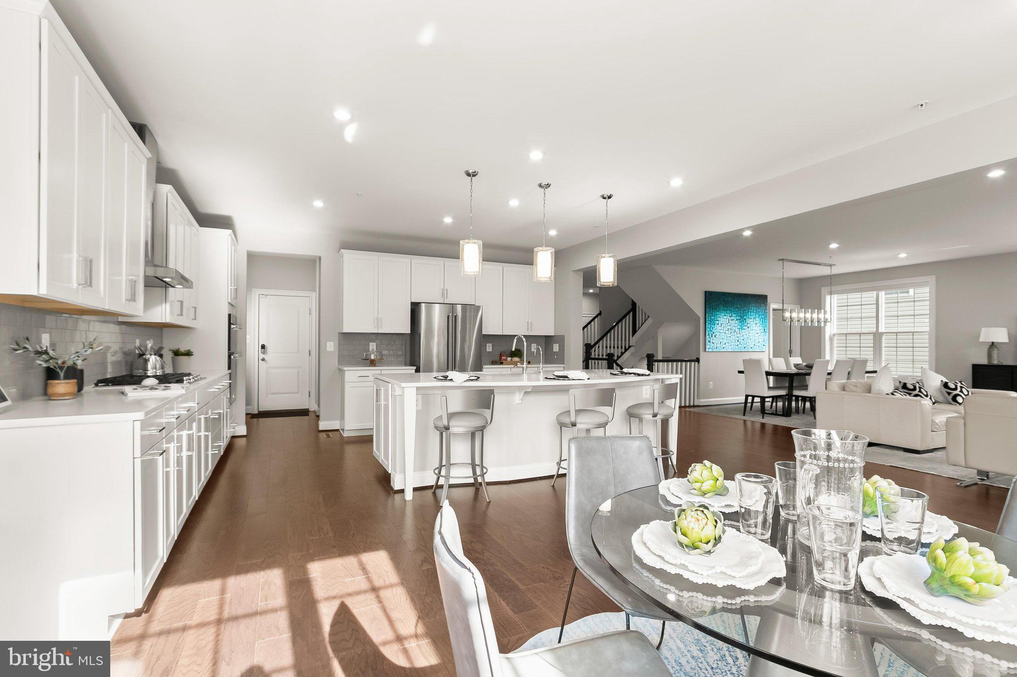 ENCLAVE AT RIVER HILL - Residential
