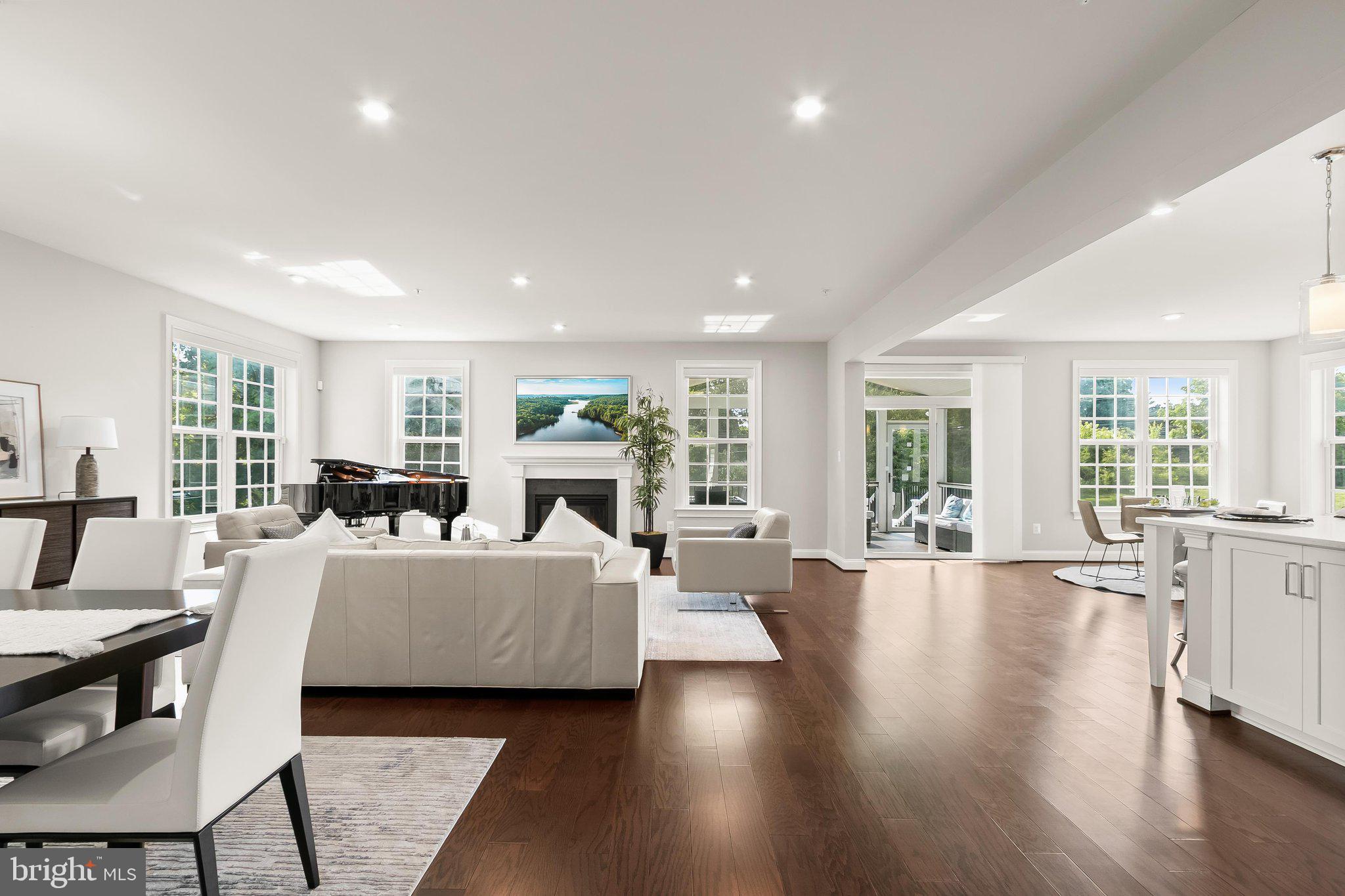 ENCLAVE AT RIVER HILL - Residential