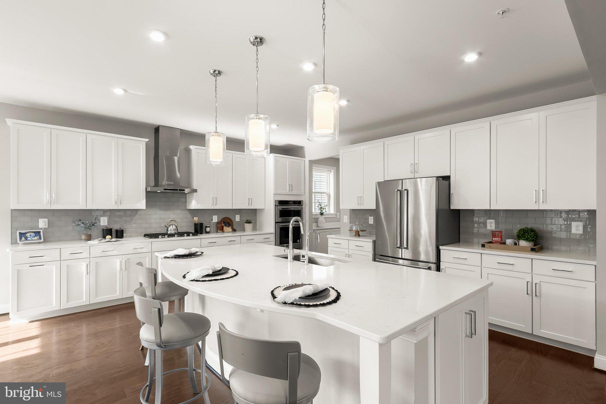 ENCLAVE AT RIVER HILL - Residential