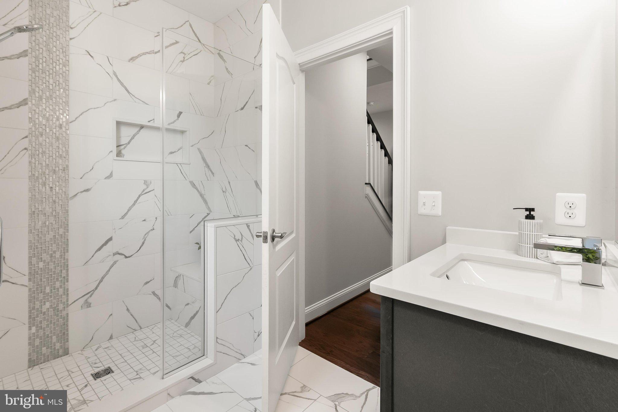 ENCLAVE AT RIVER HILL - Residential