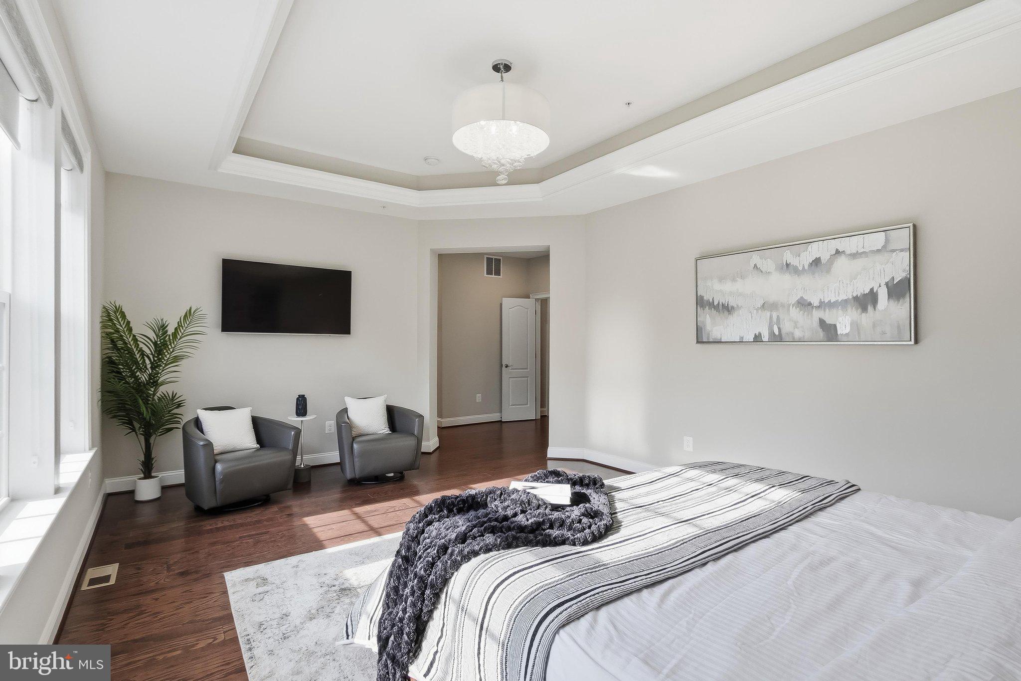 ENCLAVE AT RIVER HILL - Residential