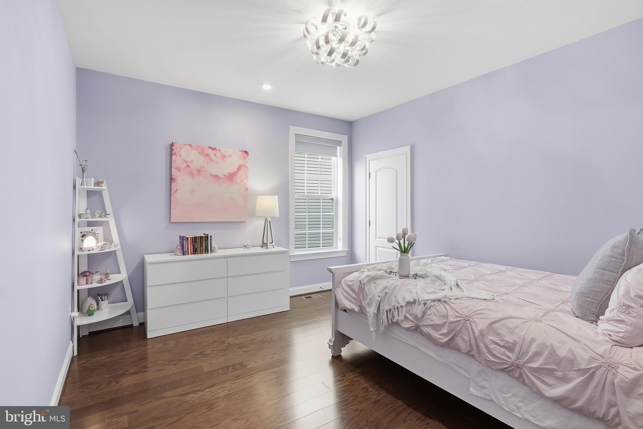 ENCLAVE AT RIVER HILL - Residential