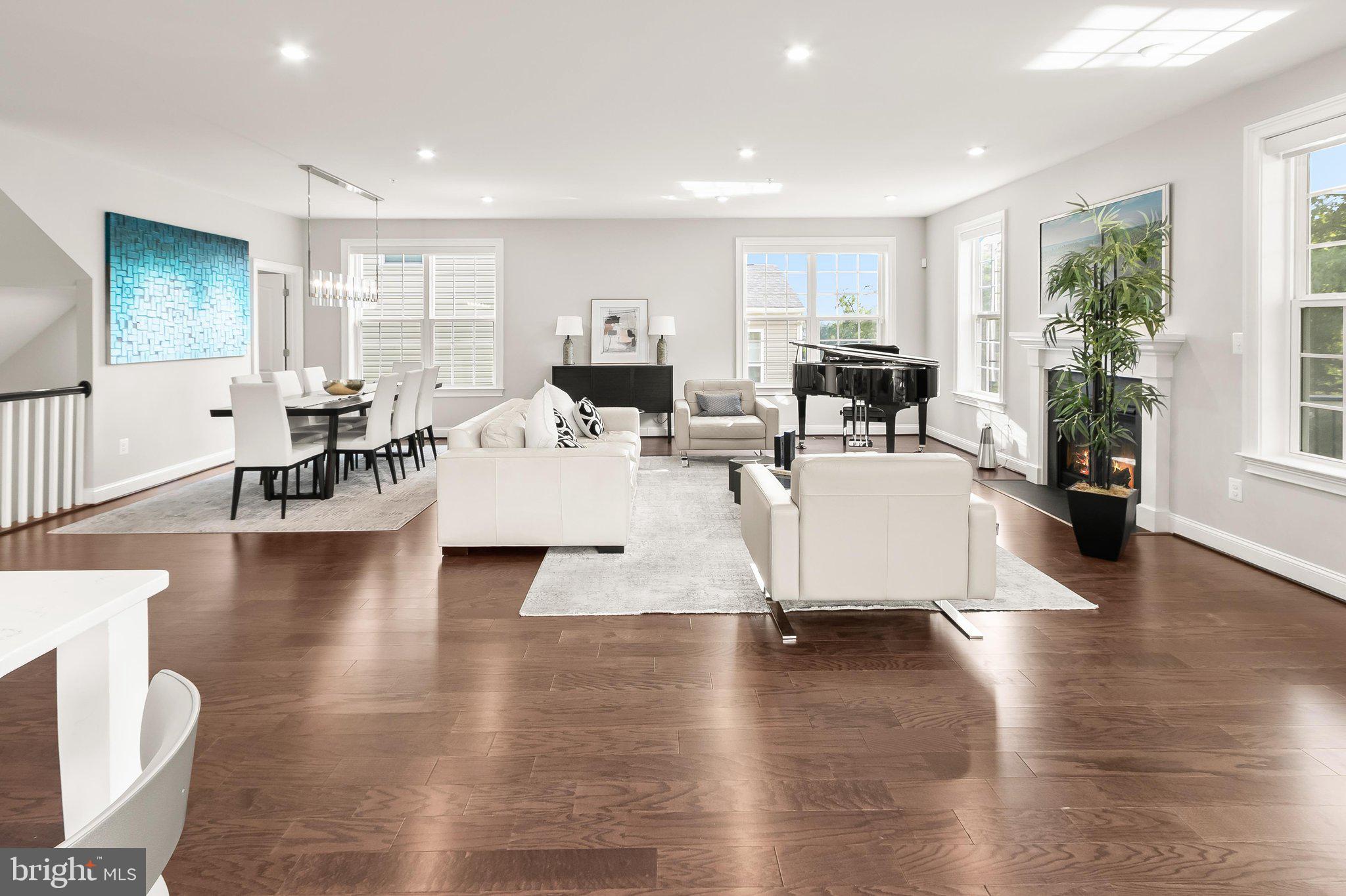 ENCLAVE AT RIVER HILL - Residential
