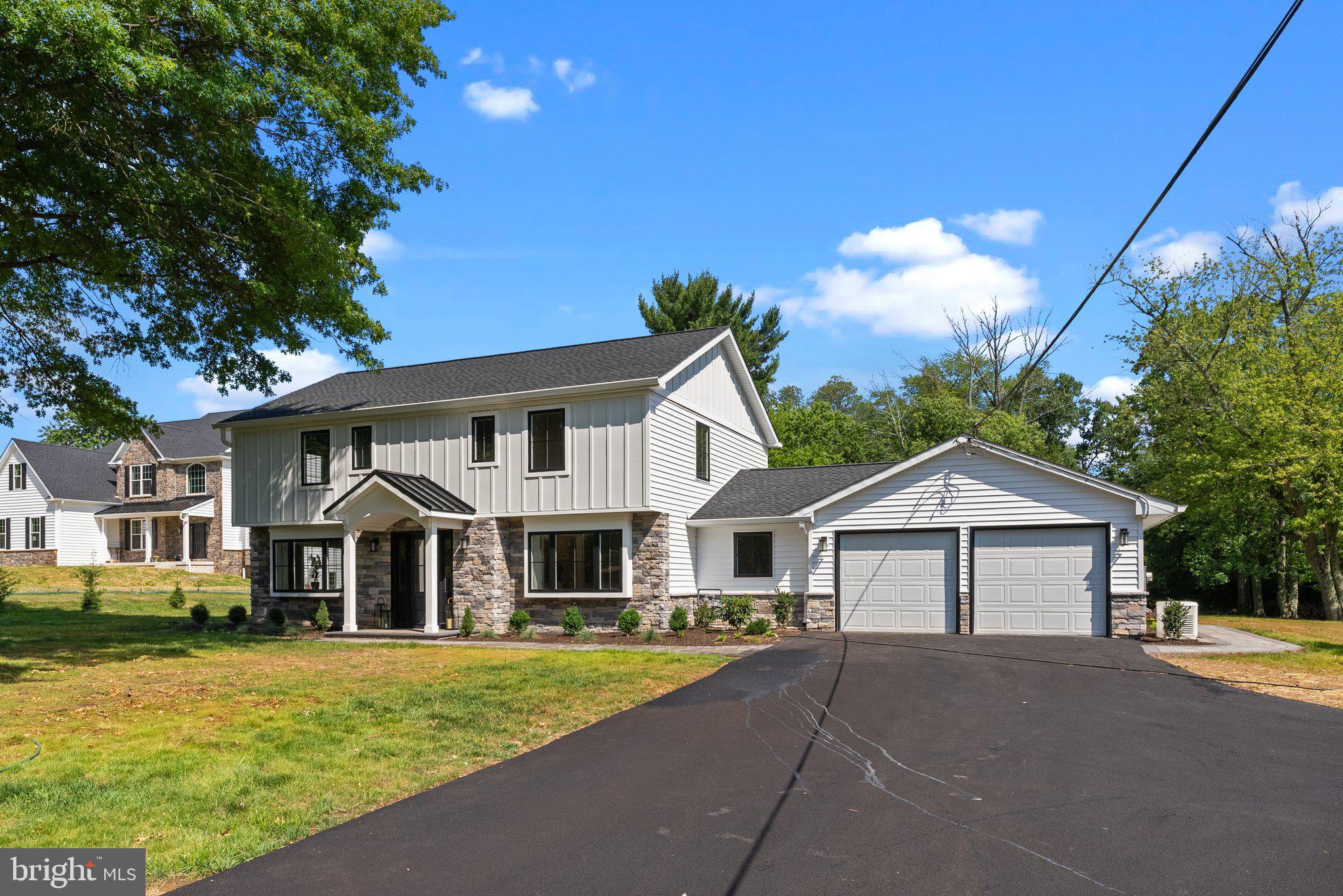 WASHINGTON CROSSING - Residential