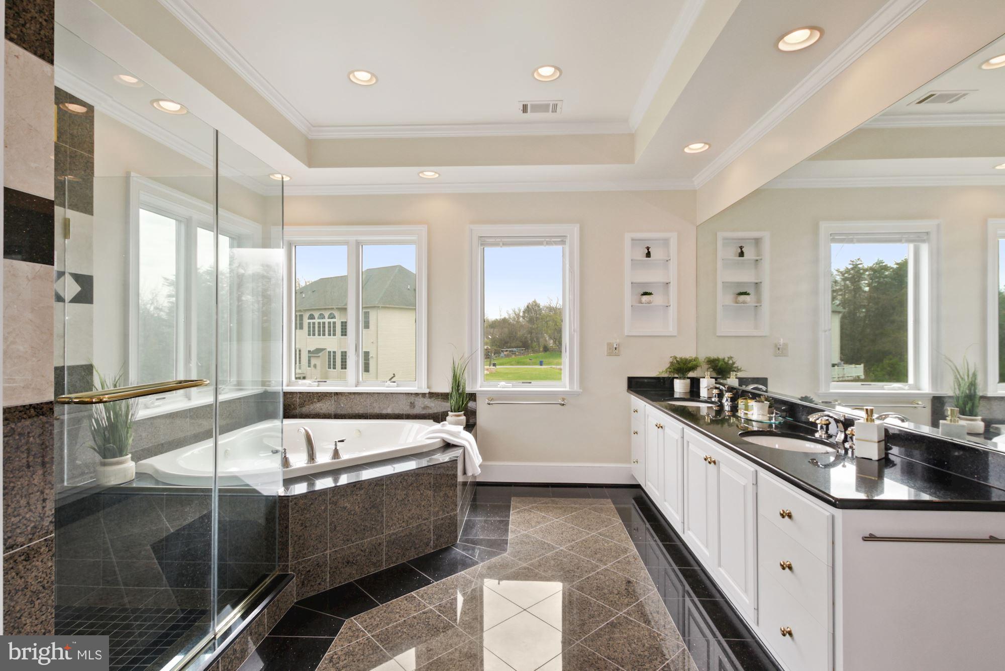GLEN HILLS - Residential