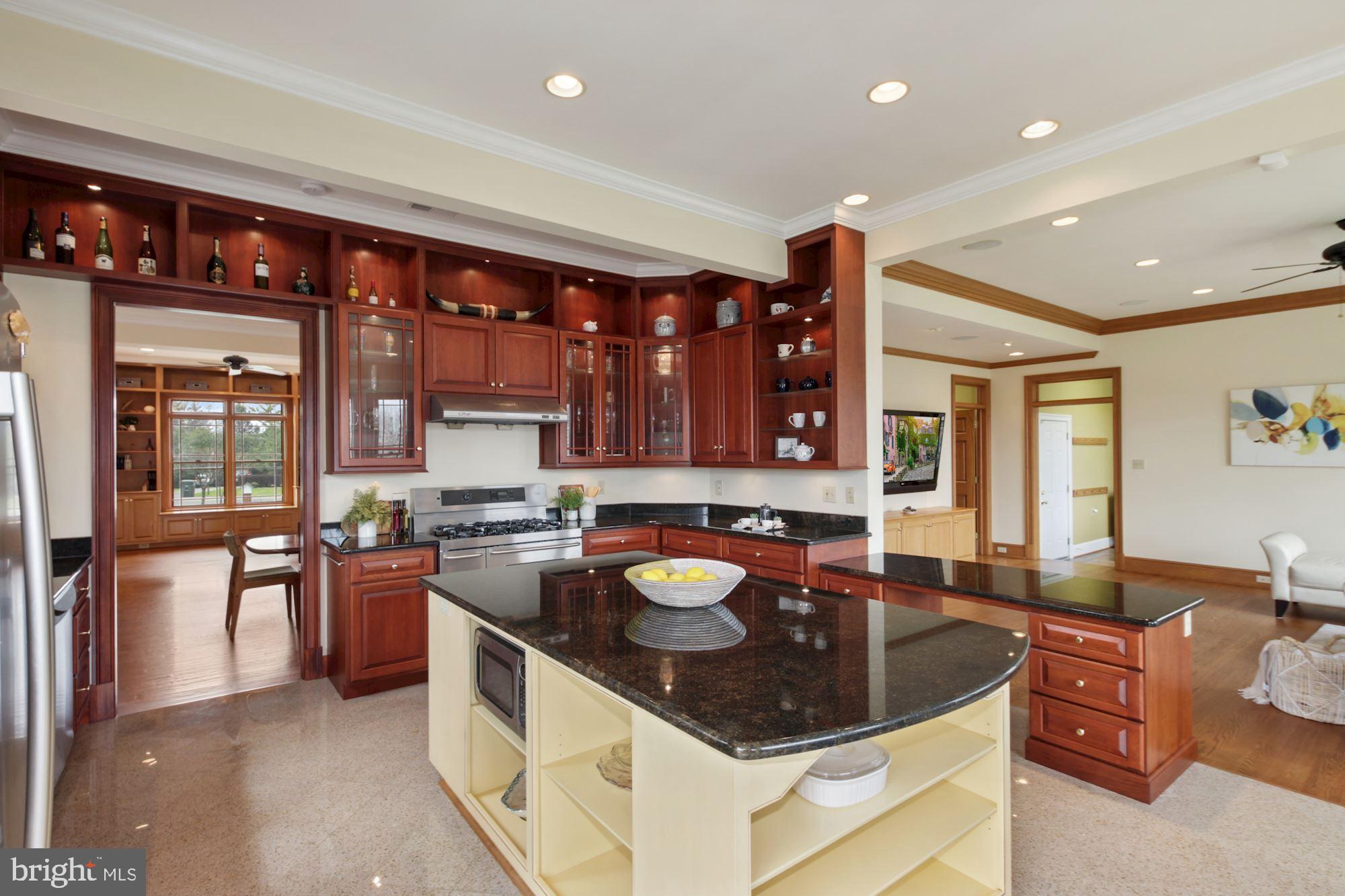 GLEN HILLS - Residential