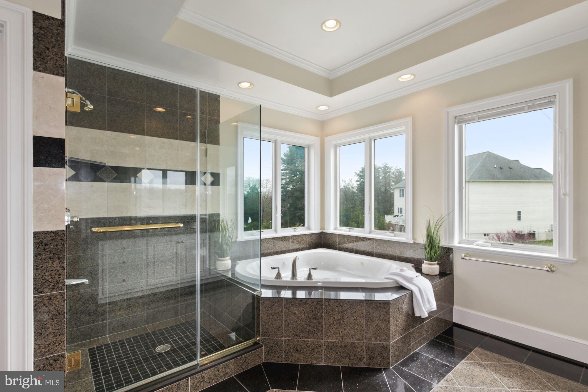 GLEN HILLS - Residential