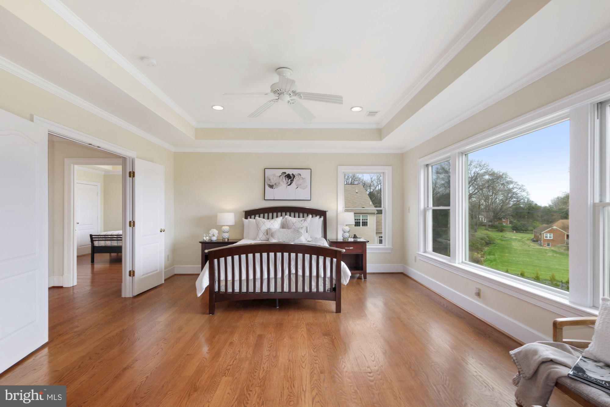 GLEN HILLS - Residential