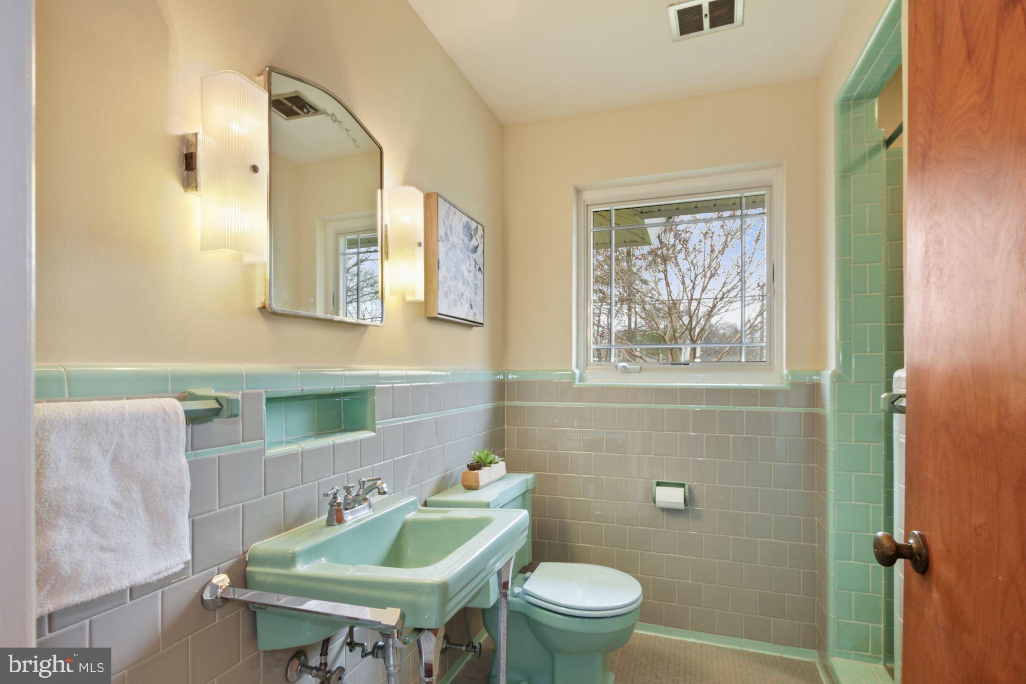 GLEN HILLS - Residential