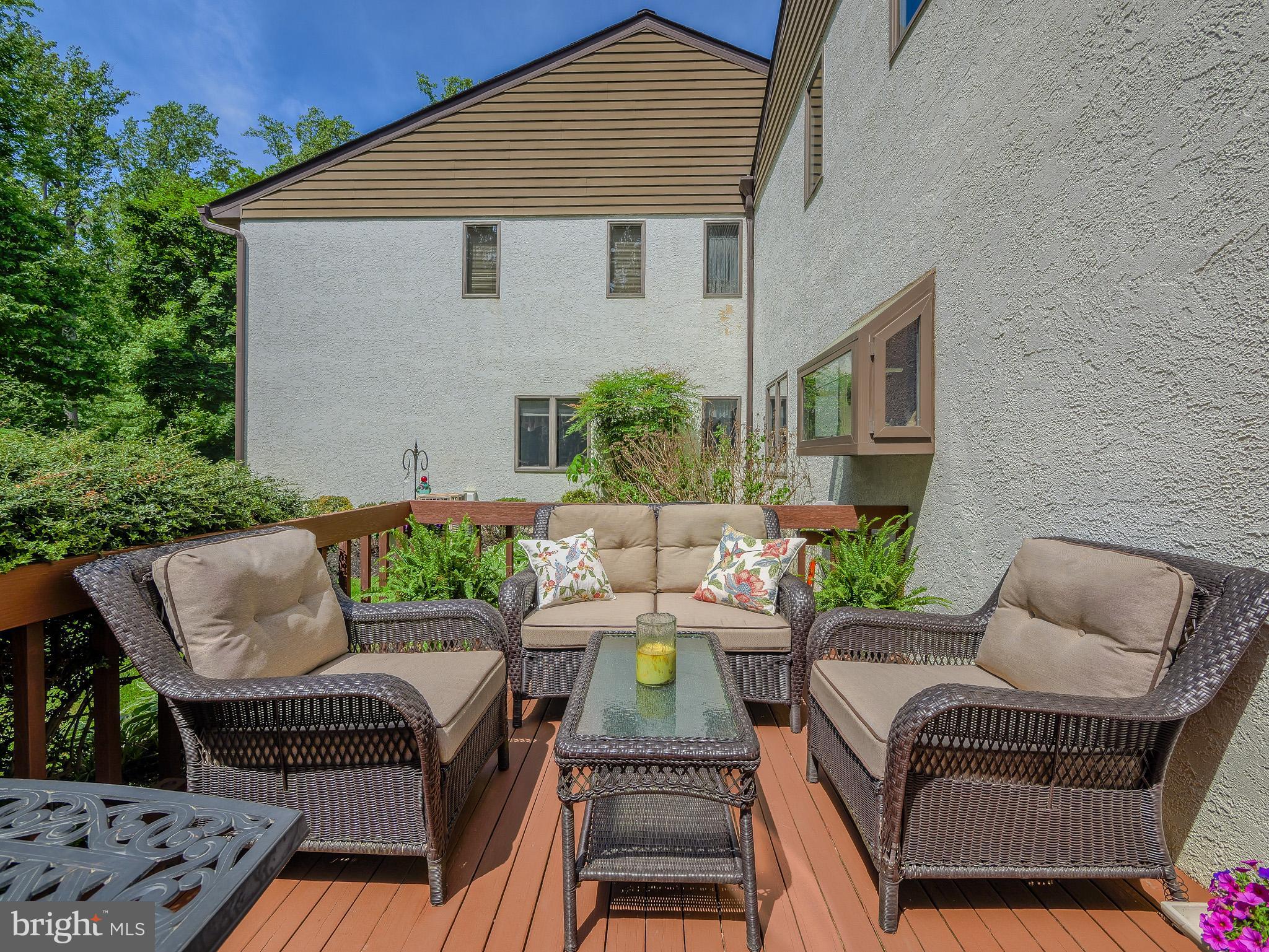 EAGLEVIEW - Residential