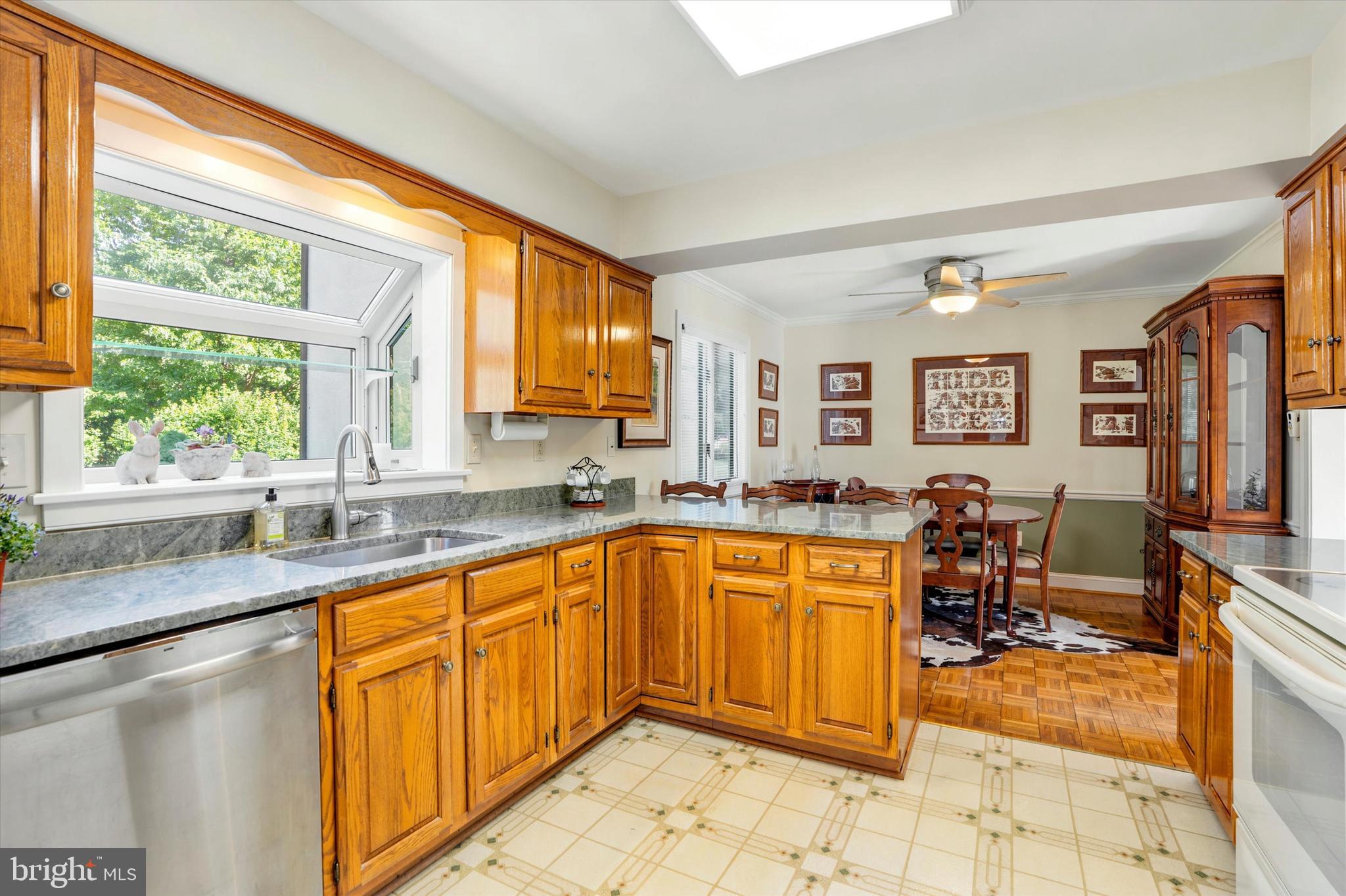 EAGLEVIEW - Residential