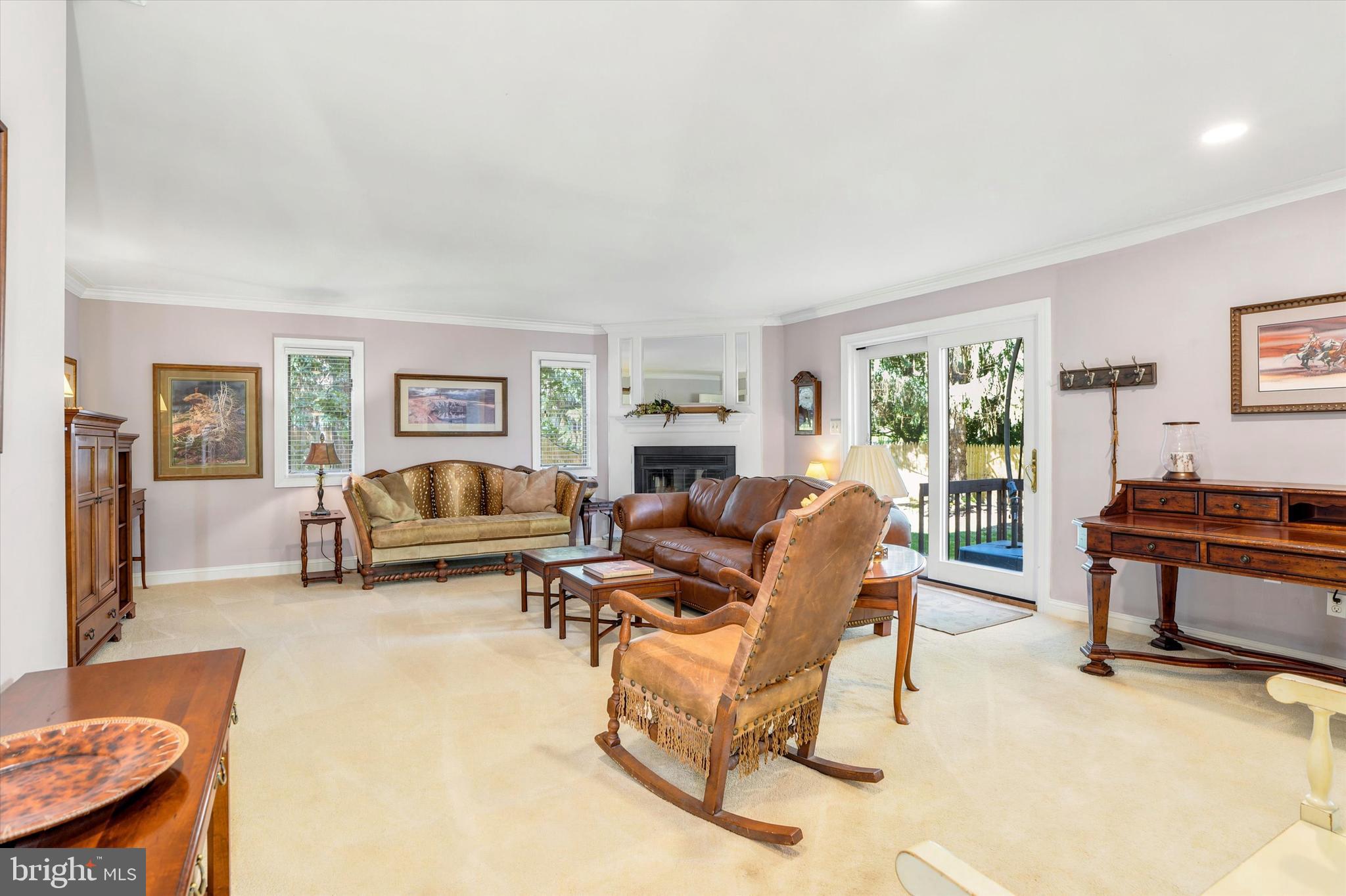 EAGLEVIEW - Residential