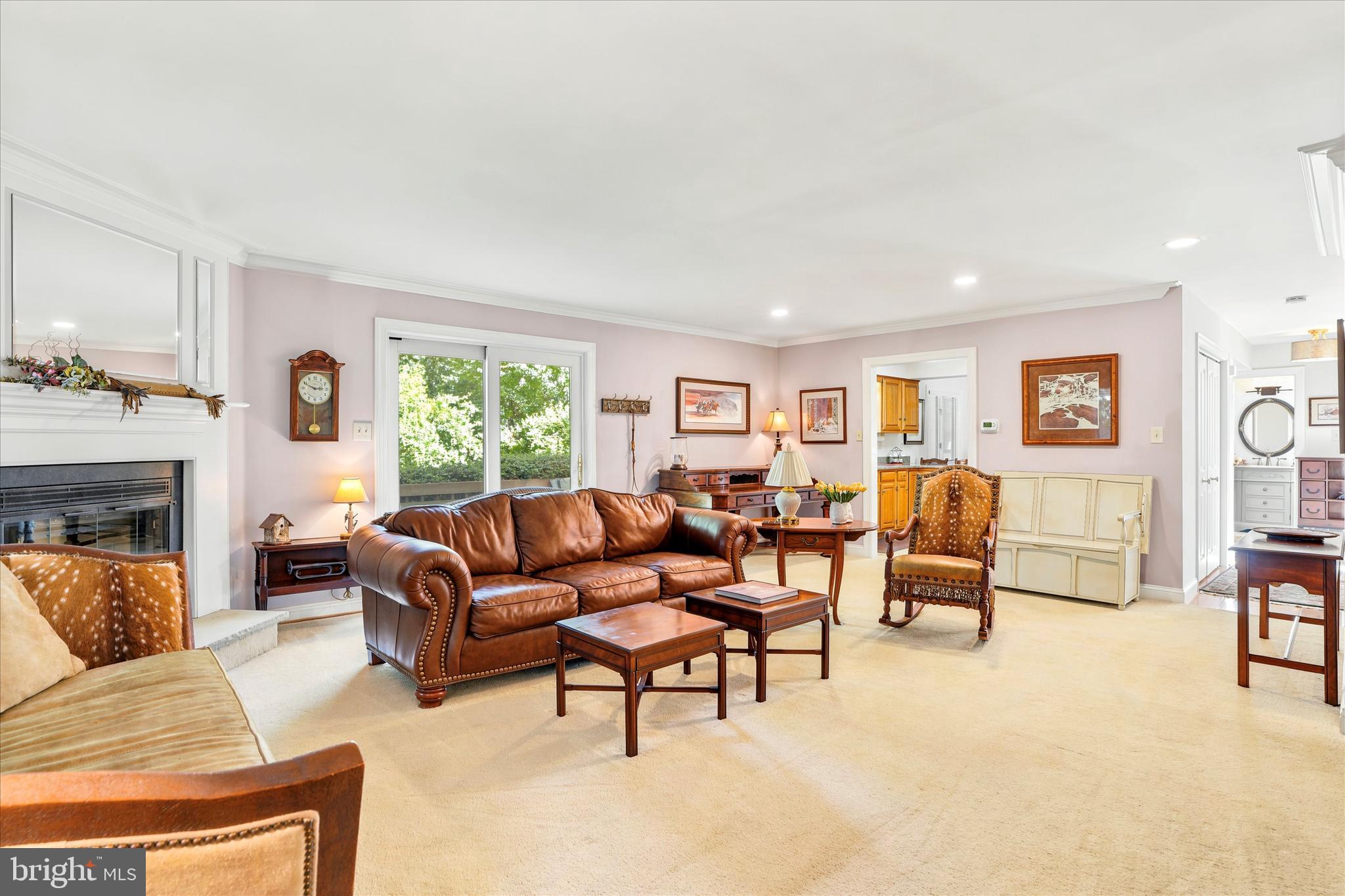 EAGLEVIEW - Residential