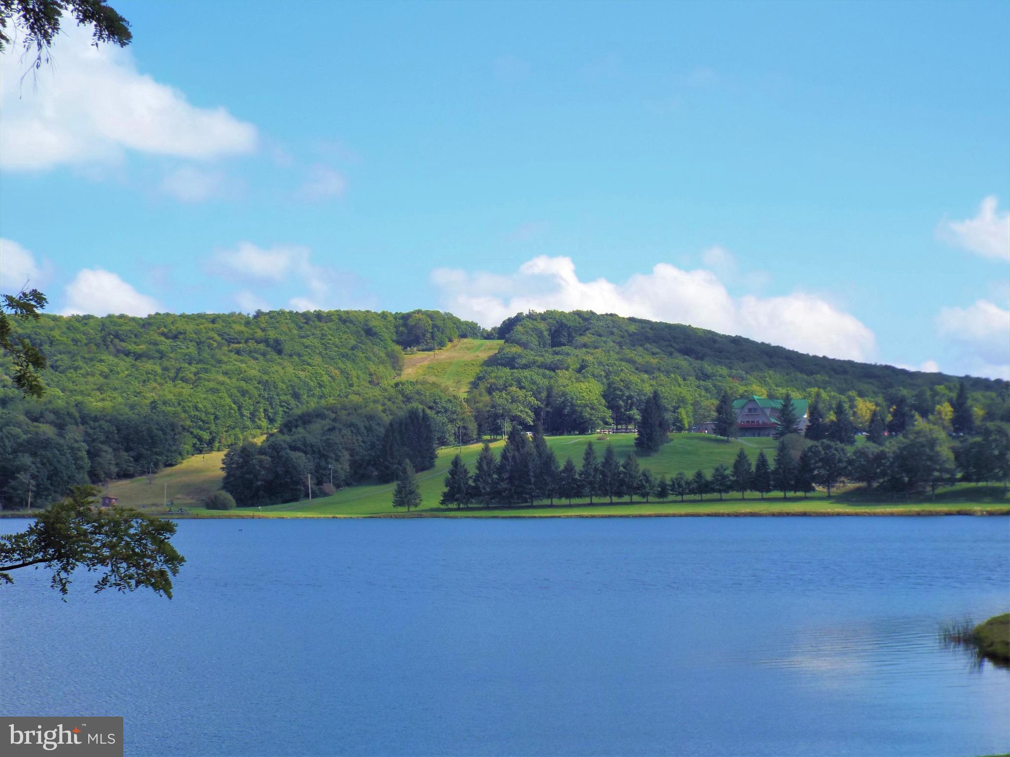 ALPINE LAKE RESORT - Land