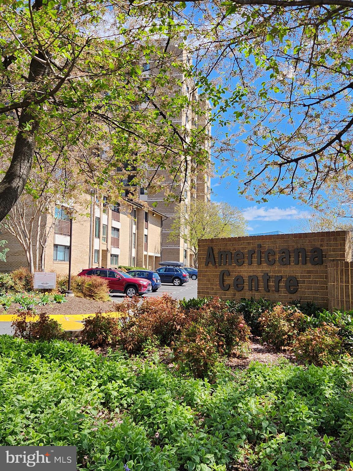AMERICANA CENTRE - Residential
