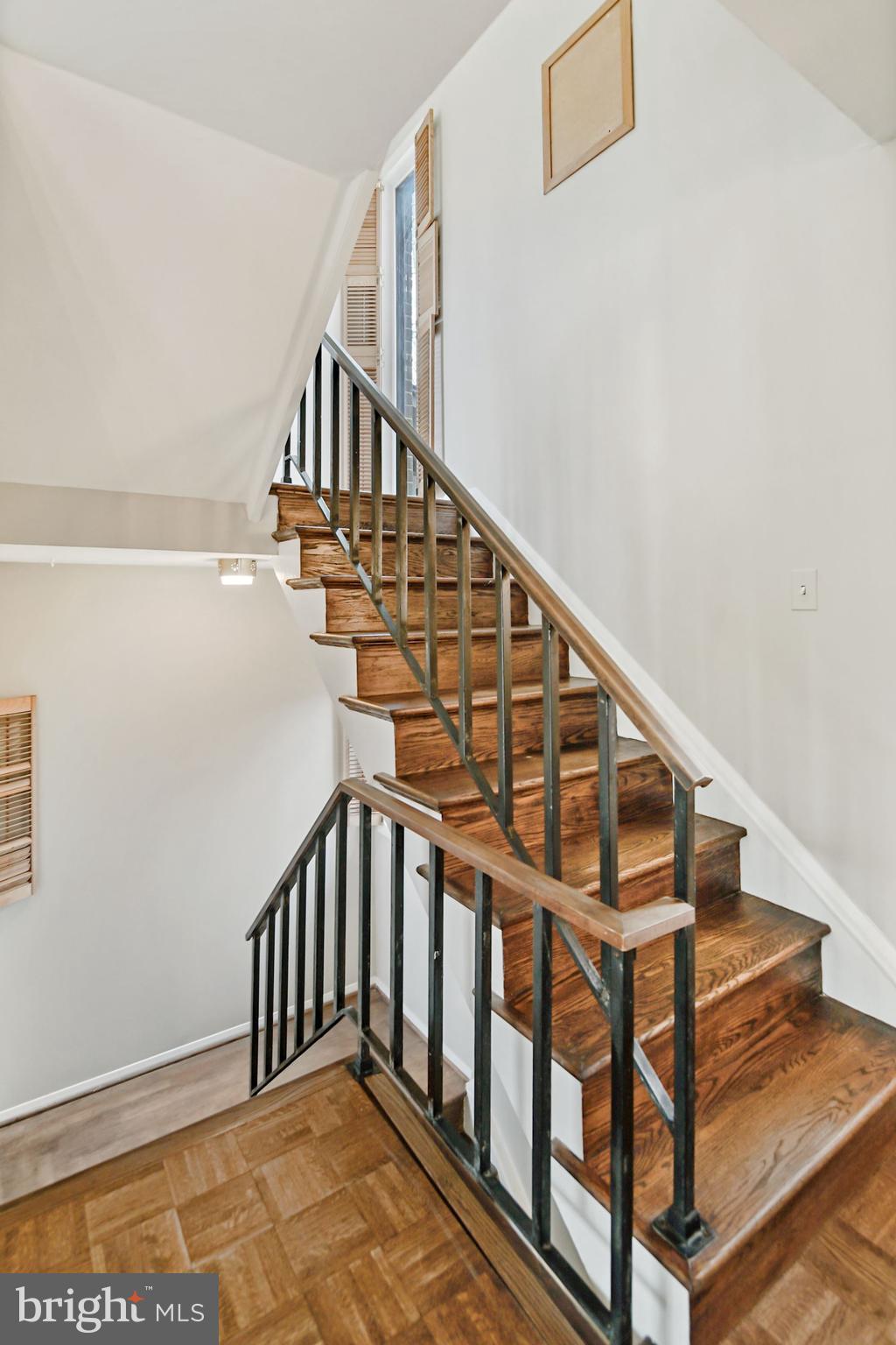 THUNDER HILL - Residential