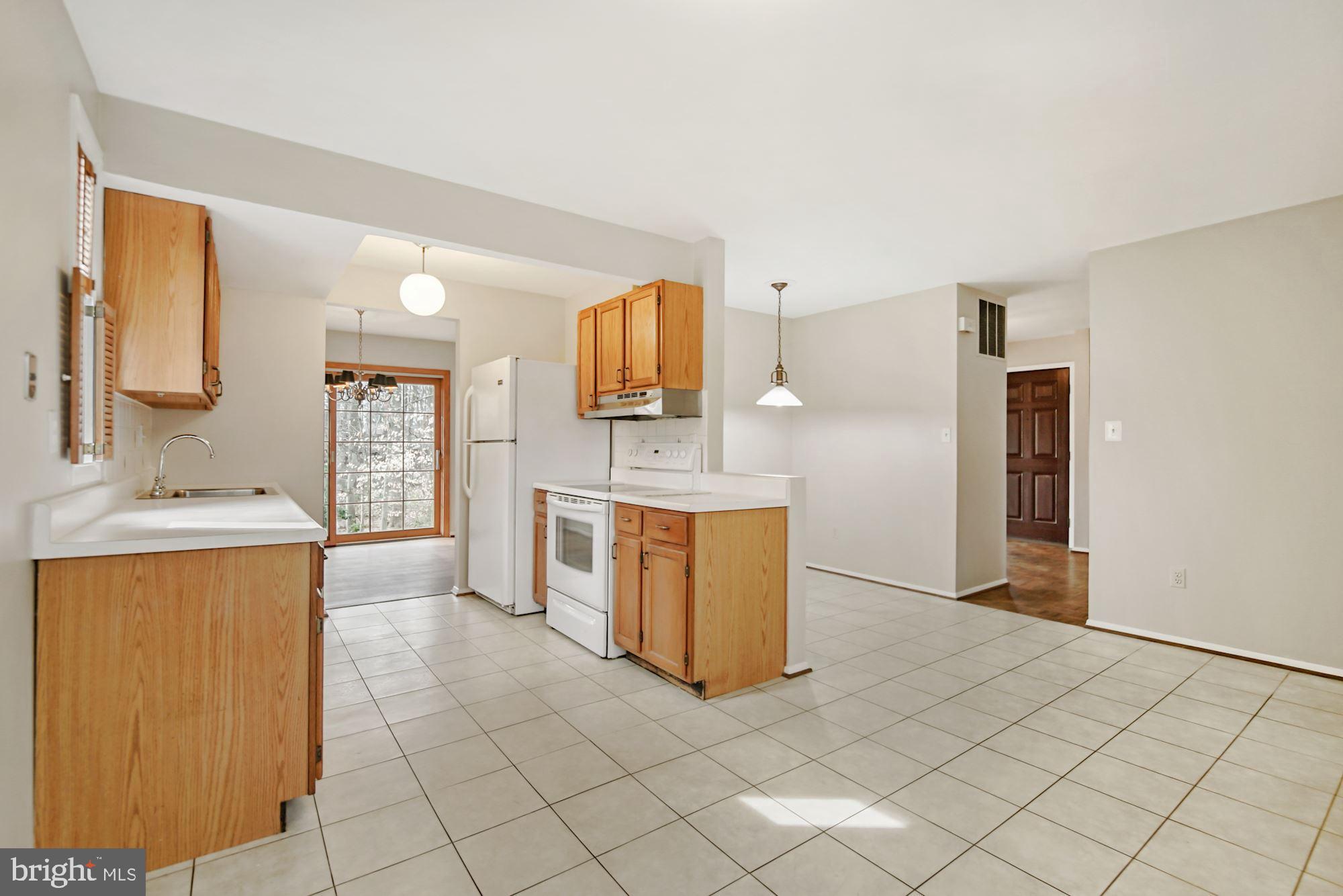 THUNDER HILL - Residential