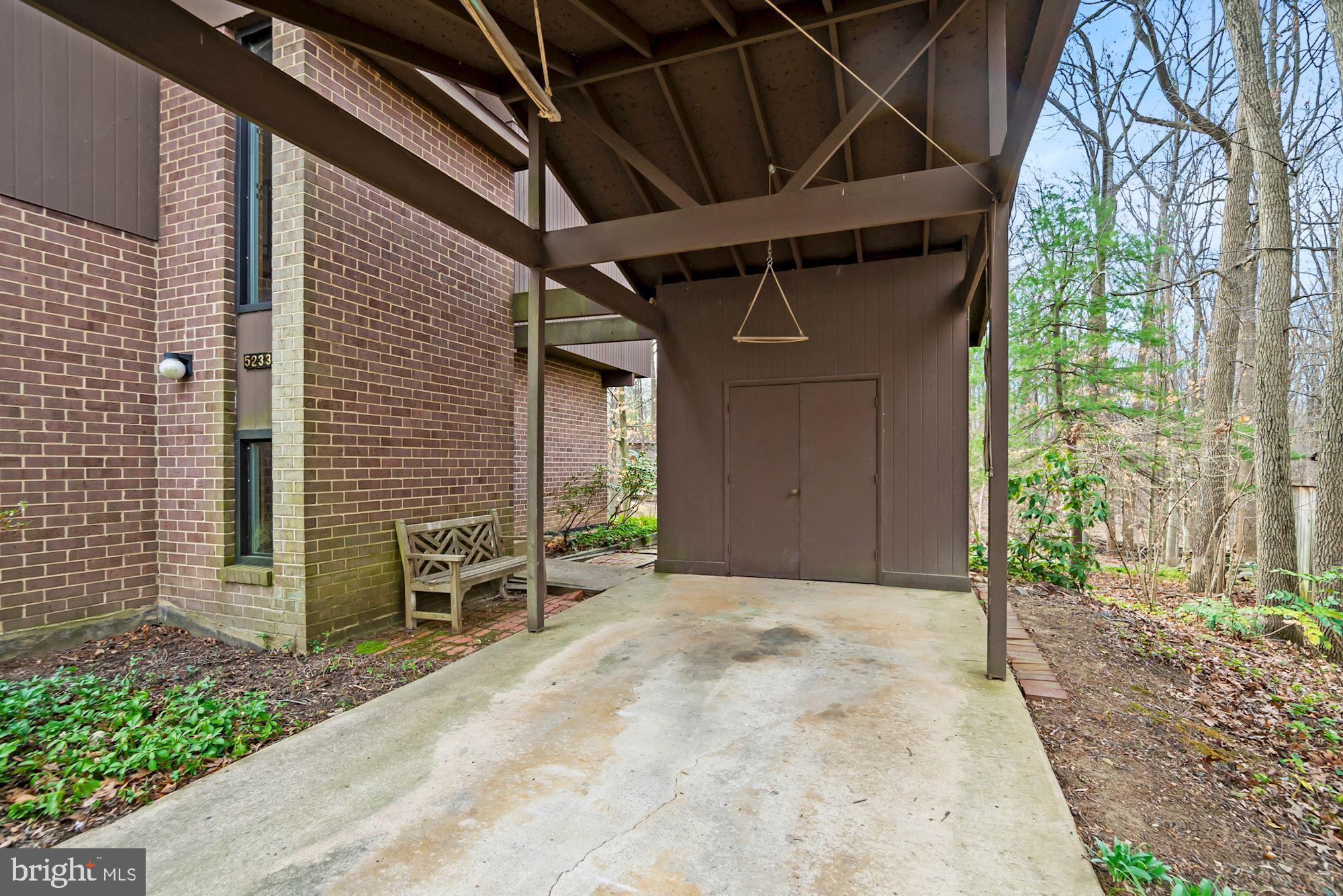 THUNDER HILL - Residential