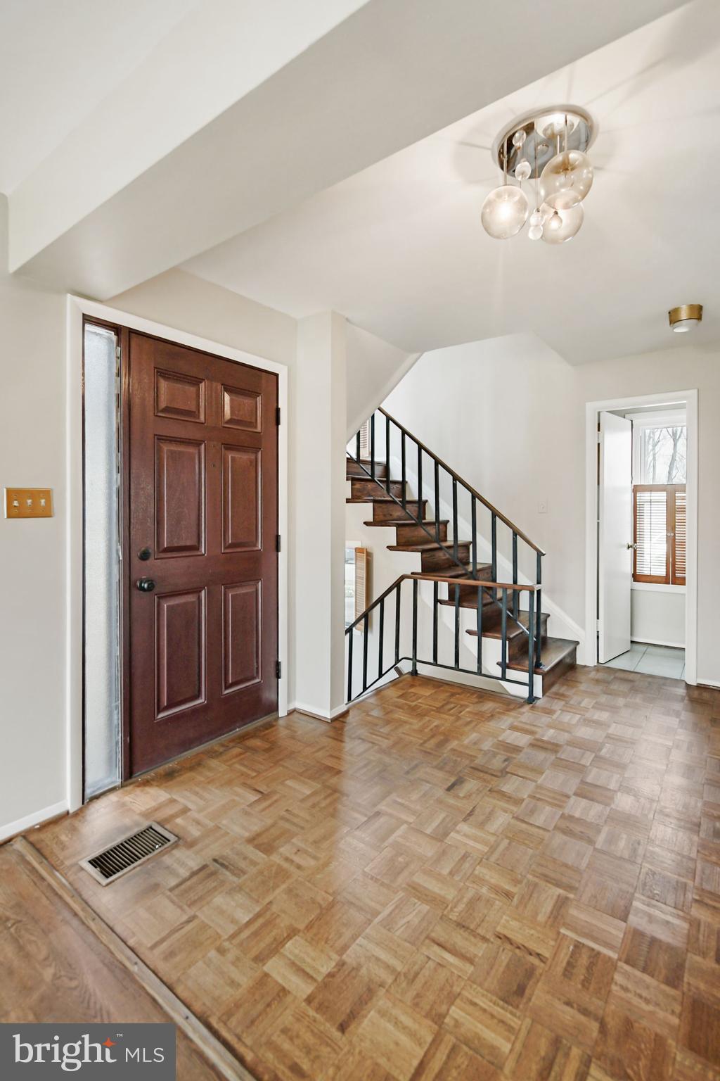 THUNDER HILL - Residential