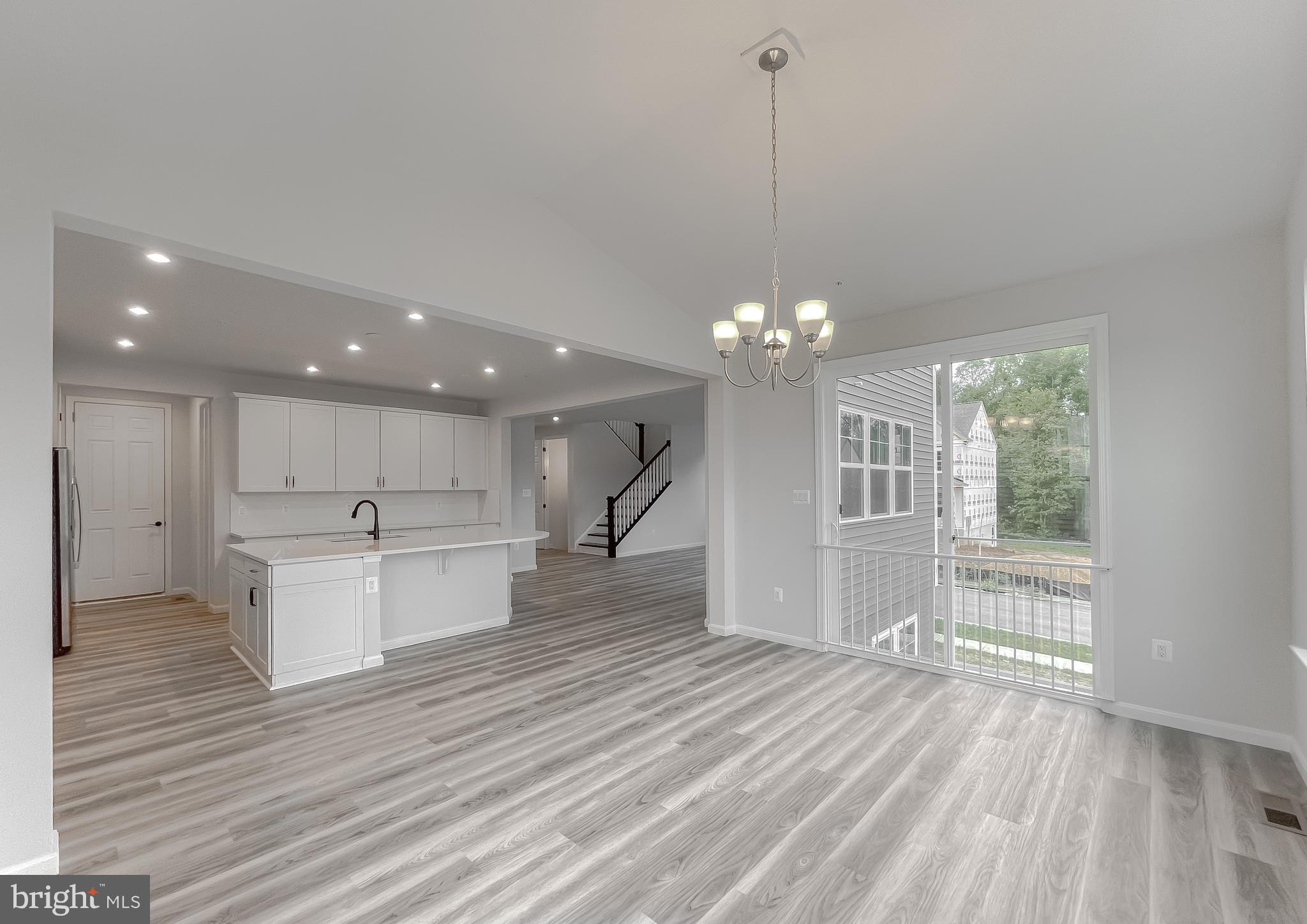 CLARK'S REST - Residential